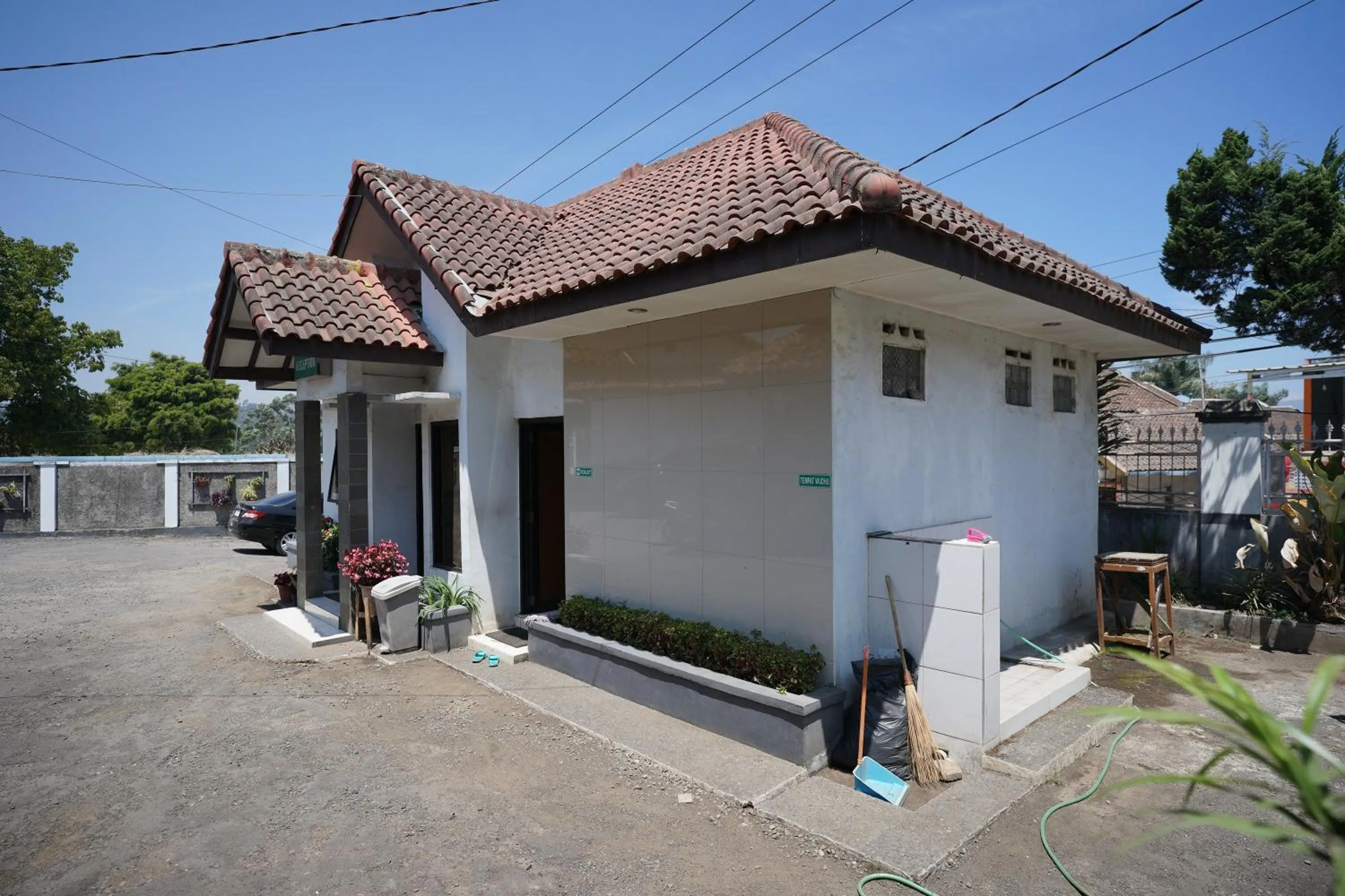 Property building in Hotel Citere II