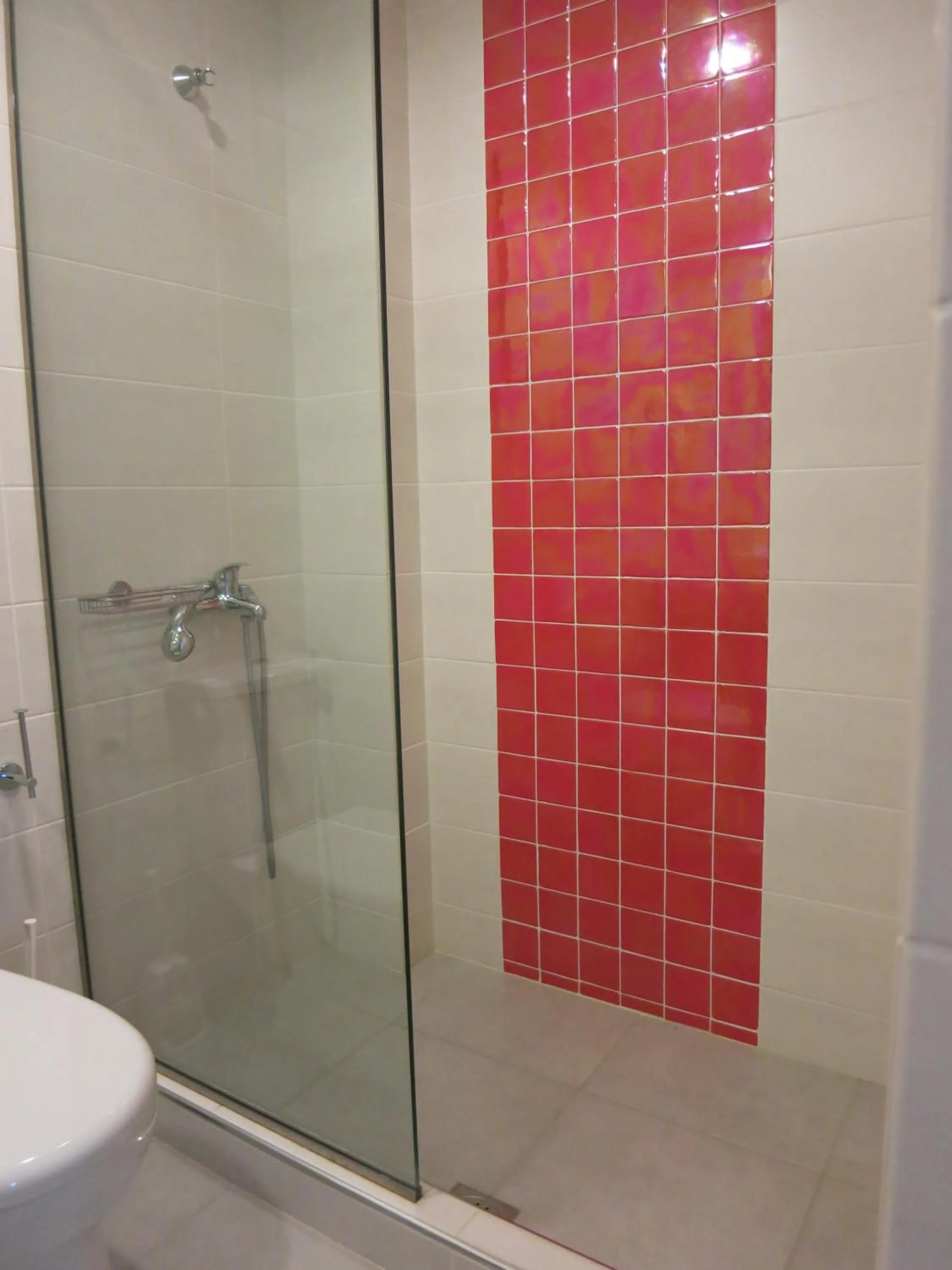 Bathroom in Amaryllis