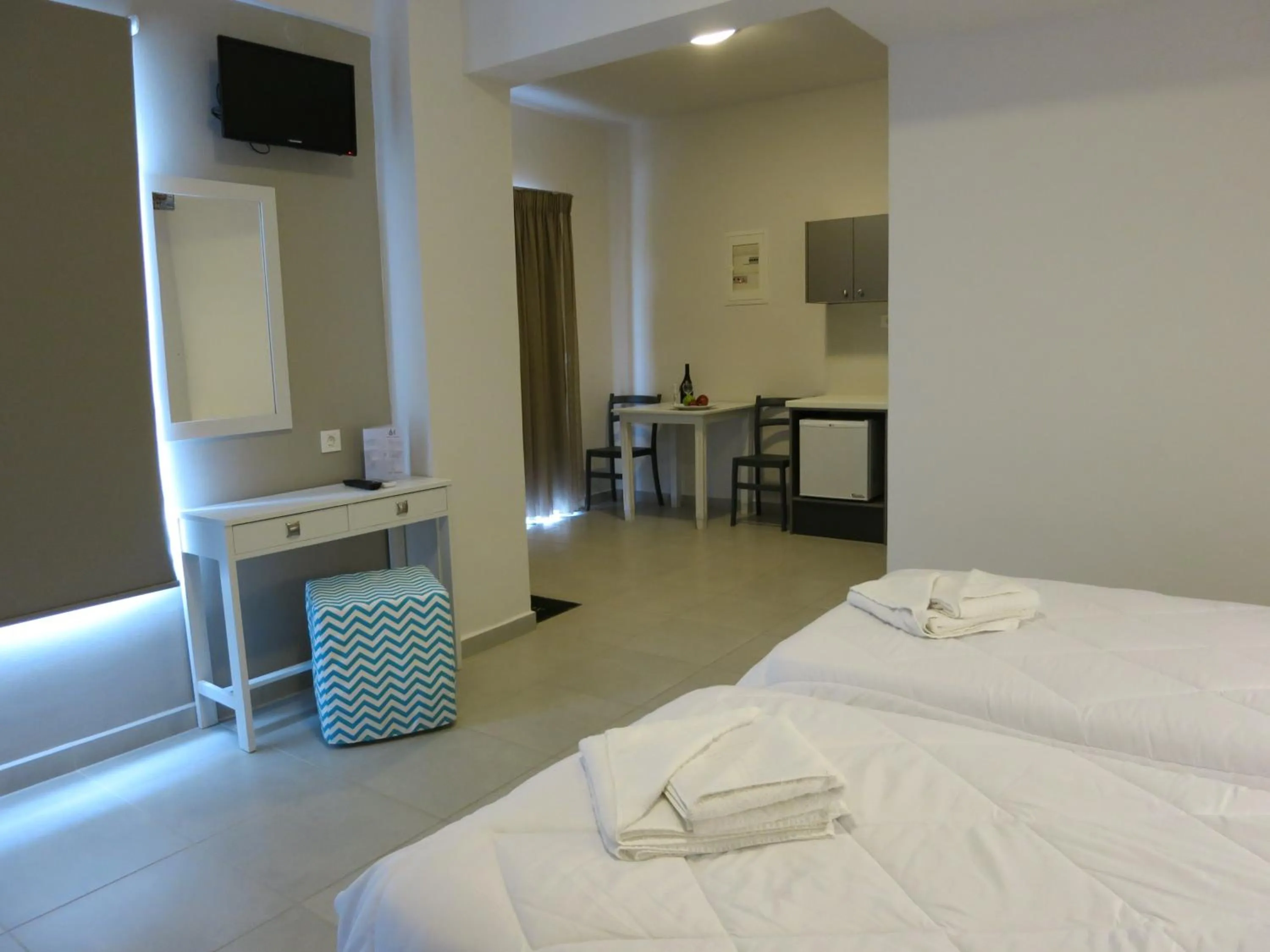 Decorative detail, Bed in Amaryllis