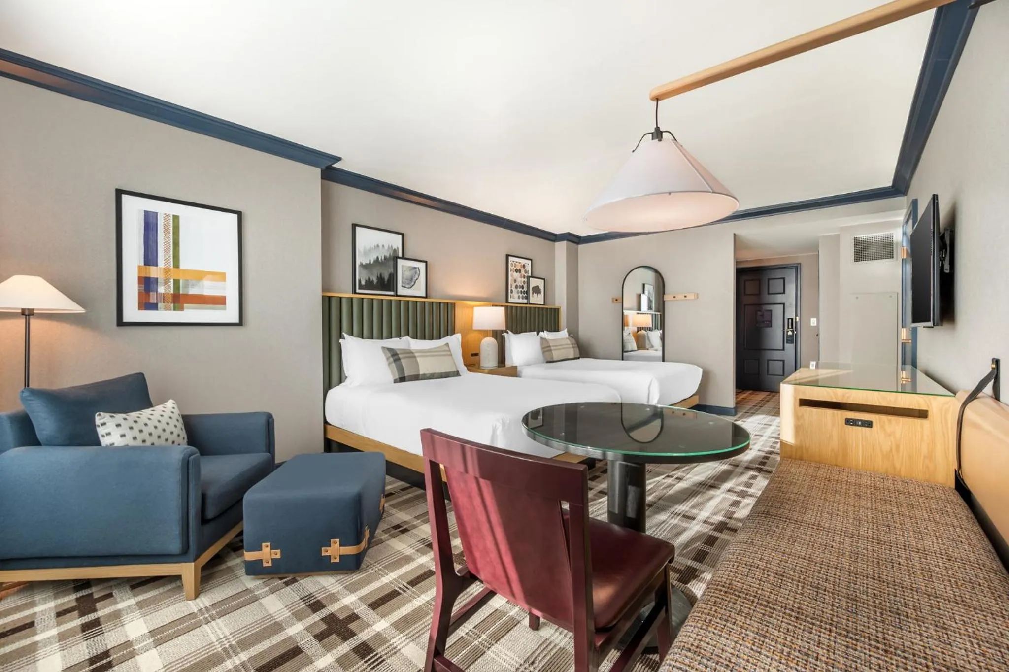 Photo of the whole room in Omni Interlocken Hotel