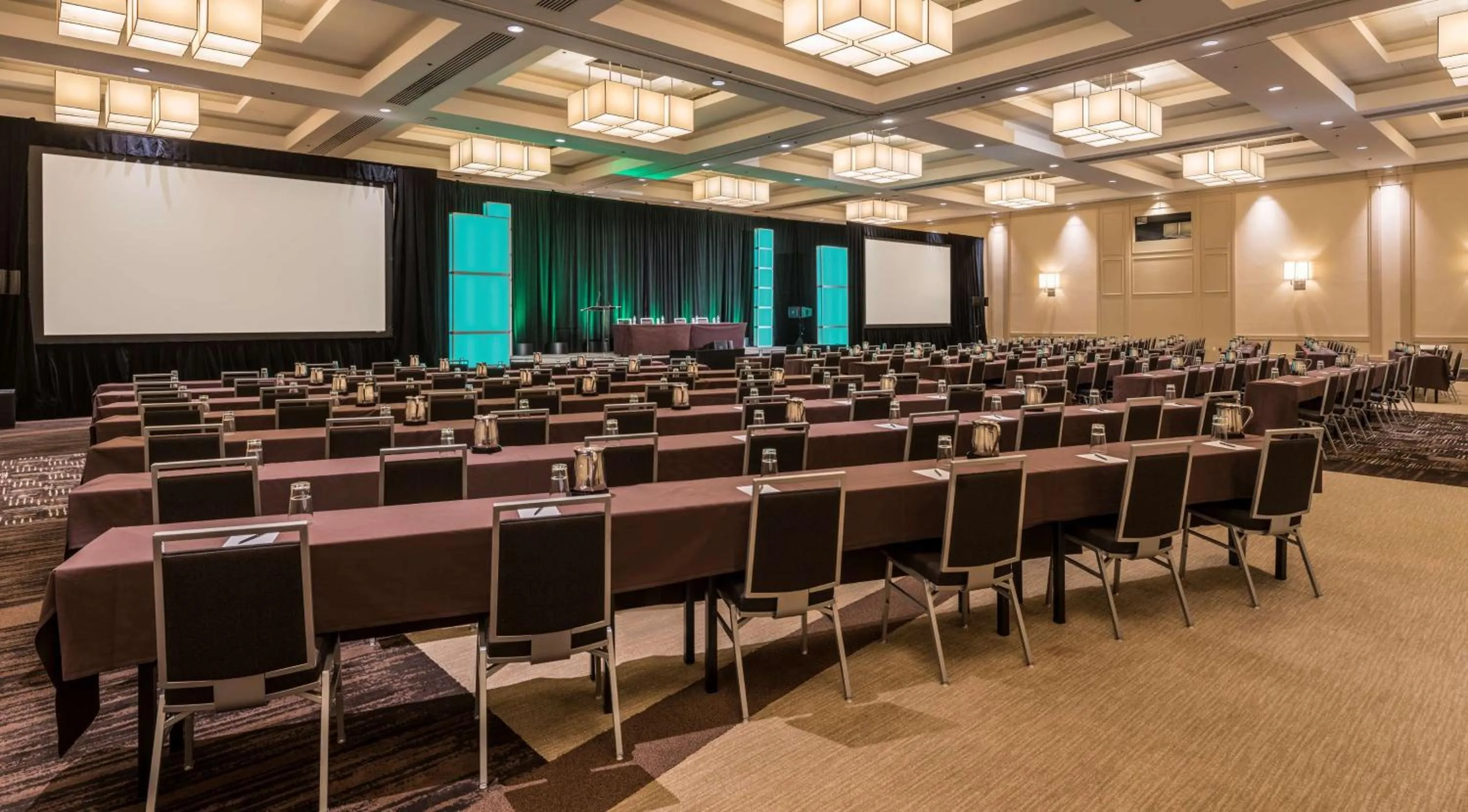 Meeting/conference room in Hilton Salt Lake City Center