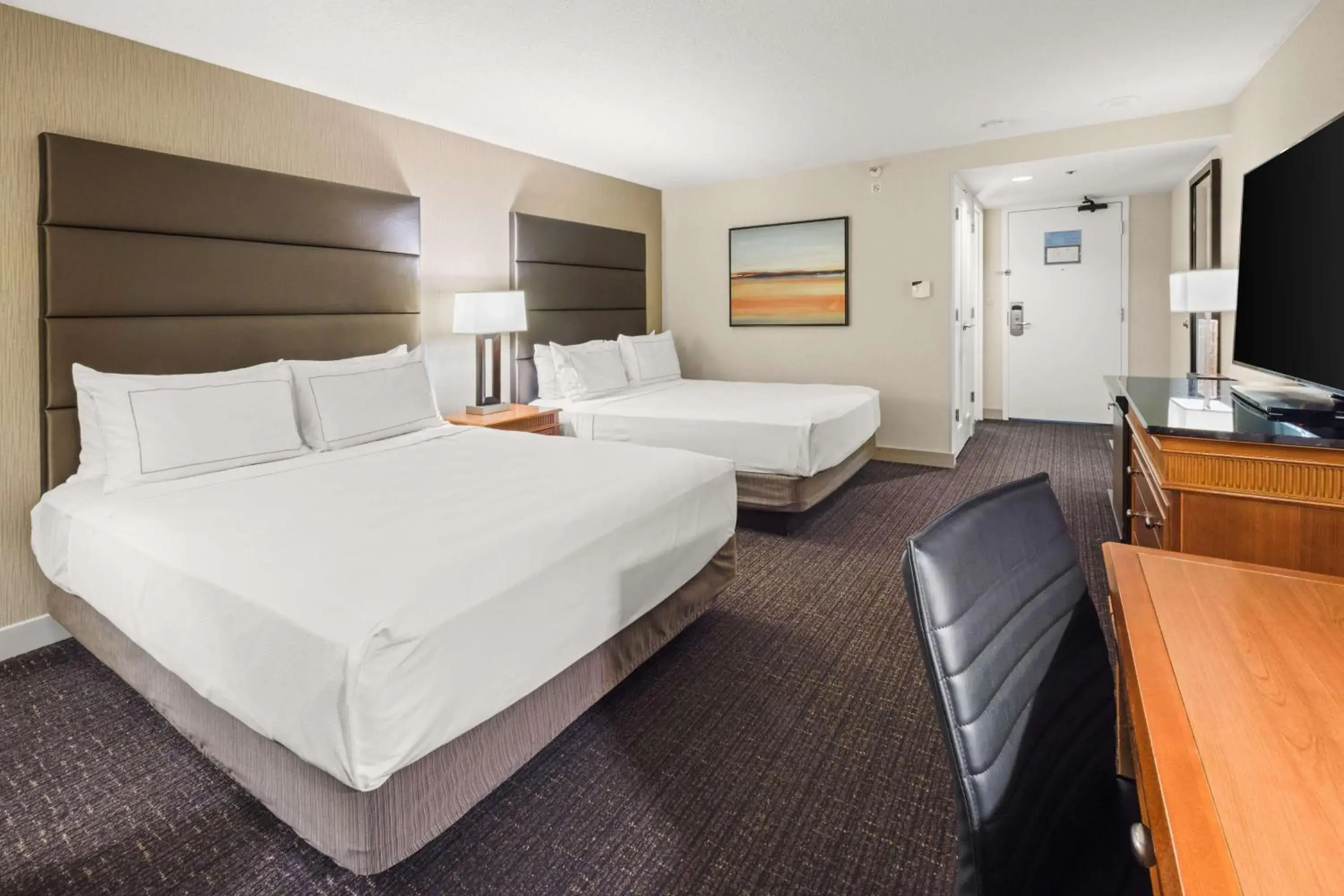 Queen Room with Two Queen Beds and City View in Hilton Salt Lake City Center Queen Room with Two Queen Beds and City View in Hilton Salt Lake City Center