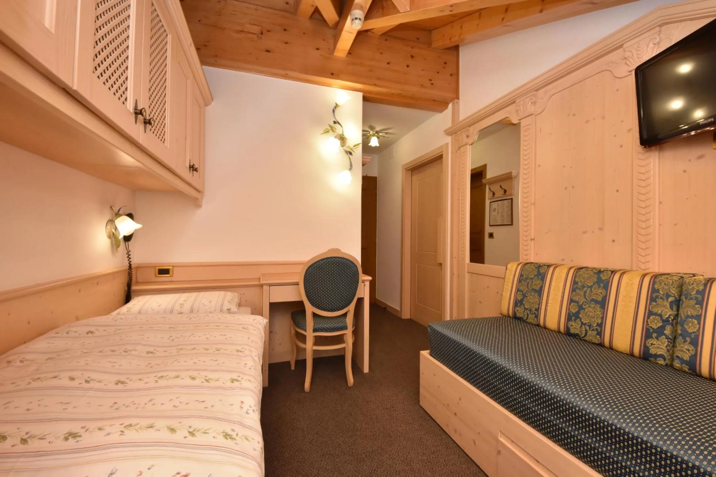 Photo of the whole room, Bed in Hotel San Marco