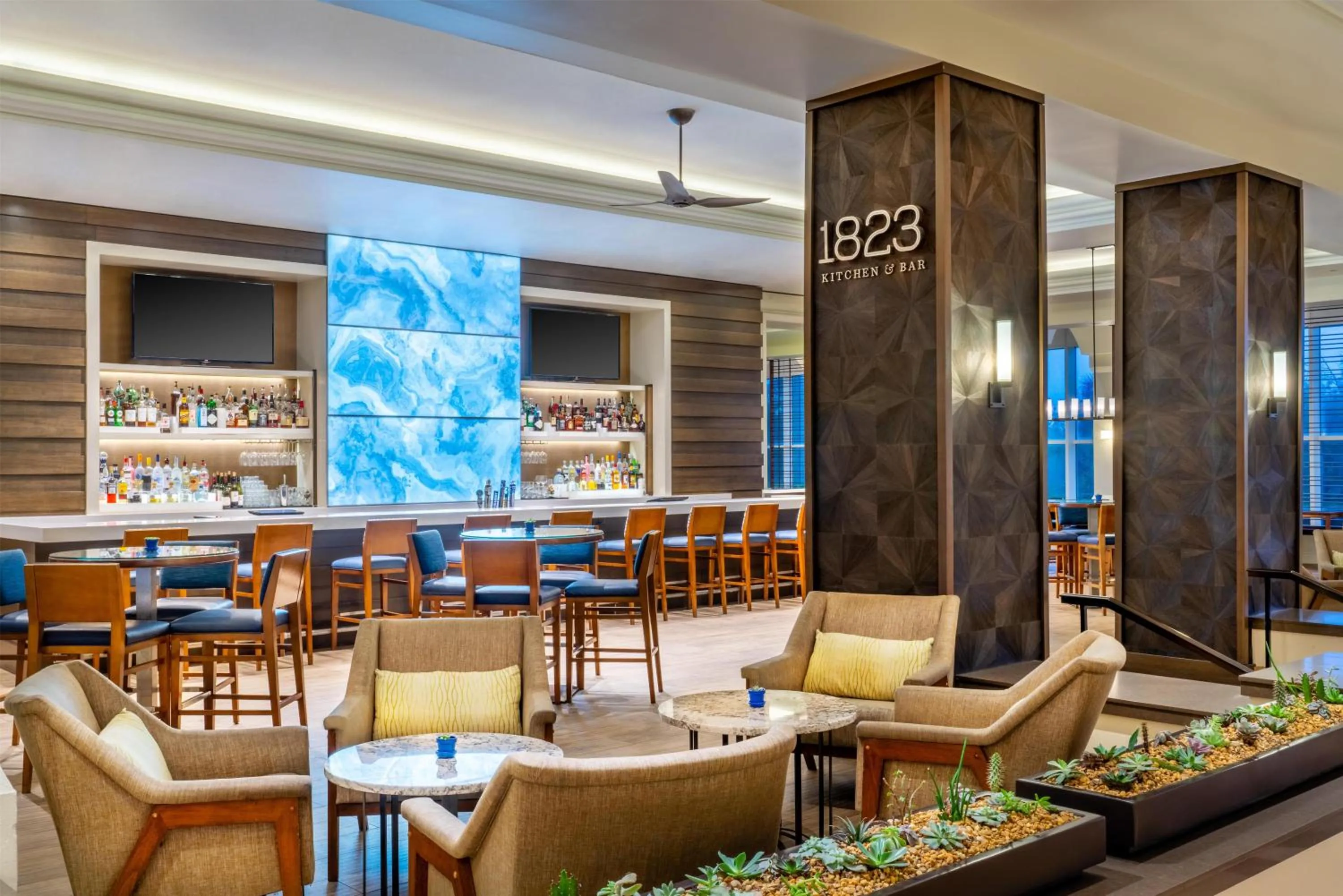 Lounge or bar in Grand Hyatt Tampa Bay