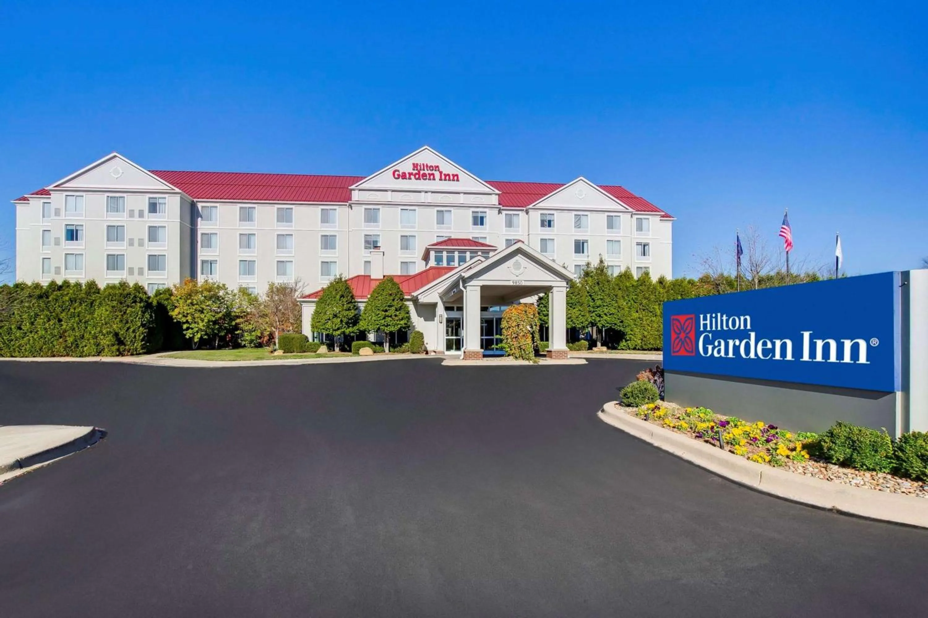 Property building in Hilton Garden Inn Louisville-Northeast