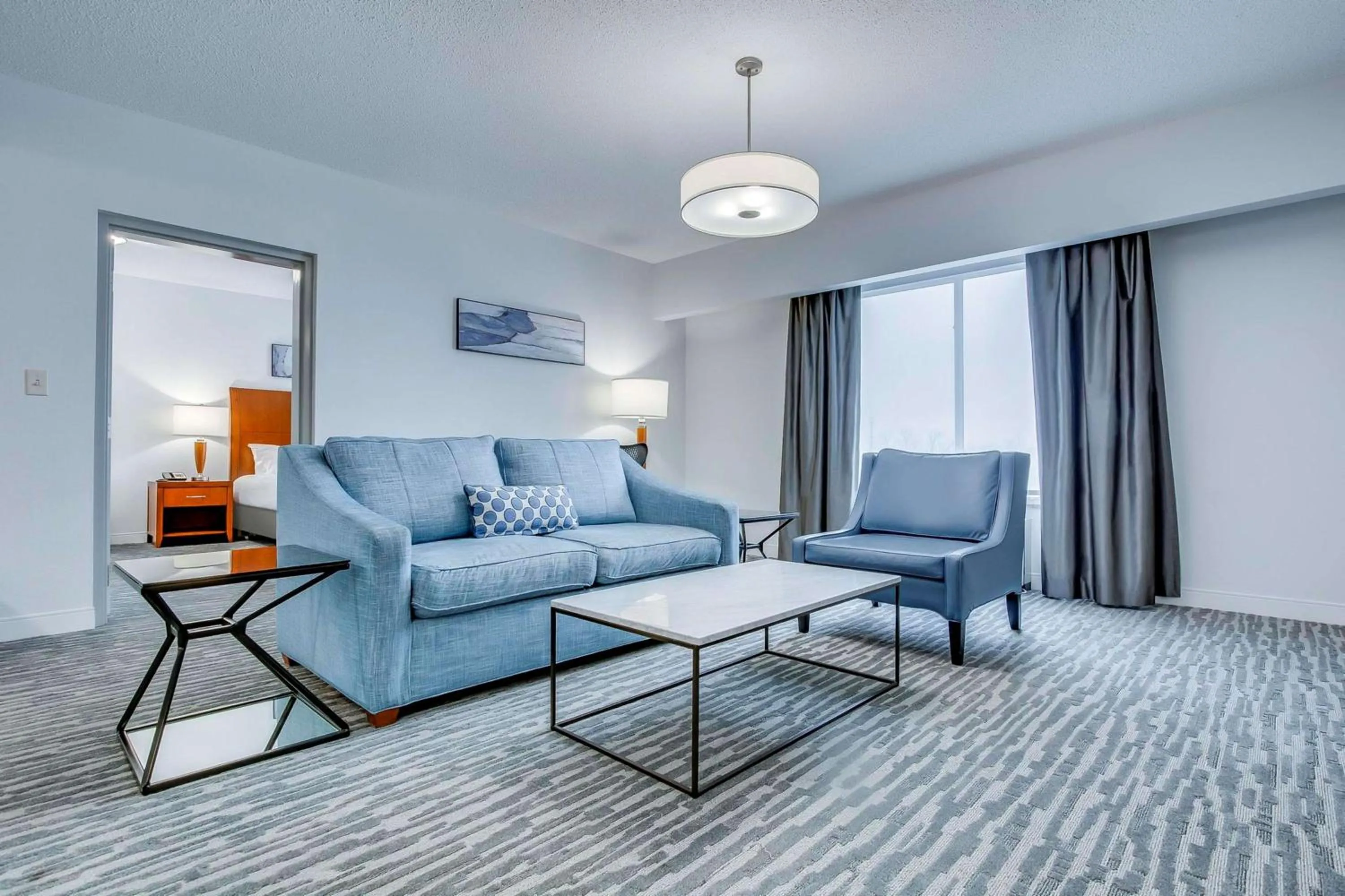 Living room in Hilton Garden Inn Louisville-Northeast