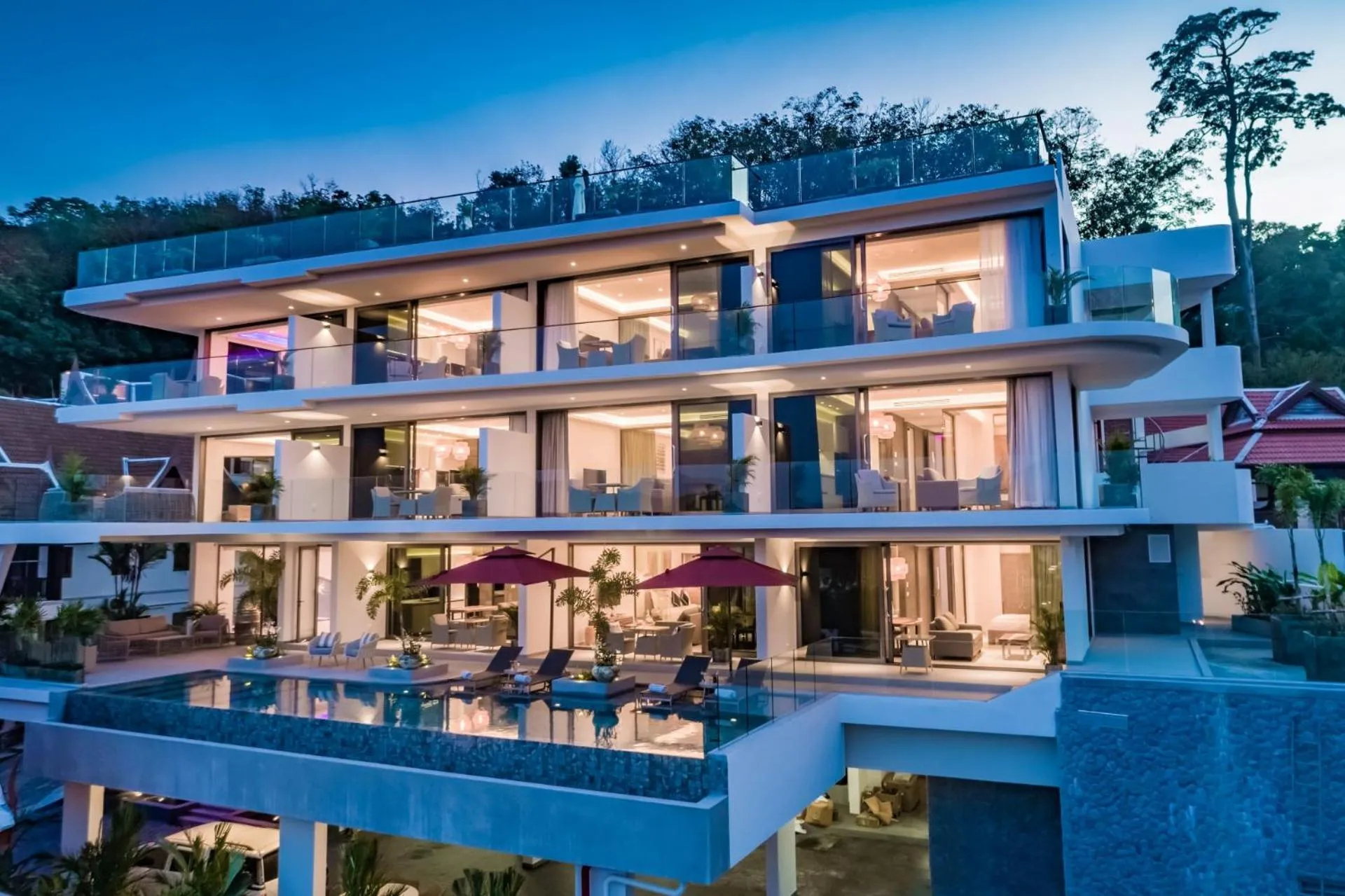 Property building in Patong Heights