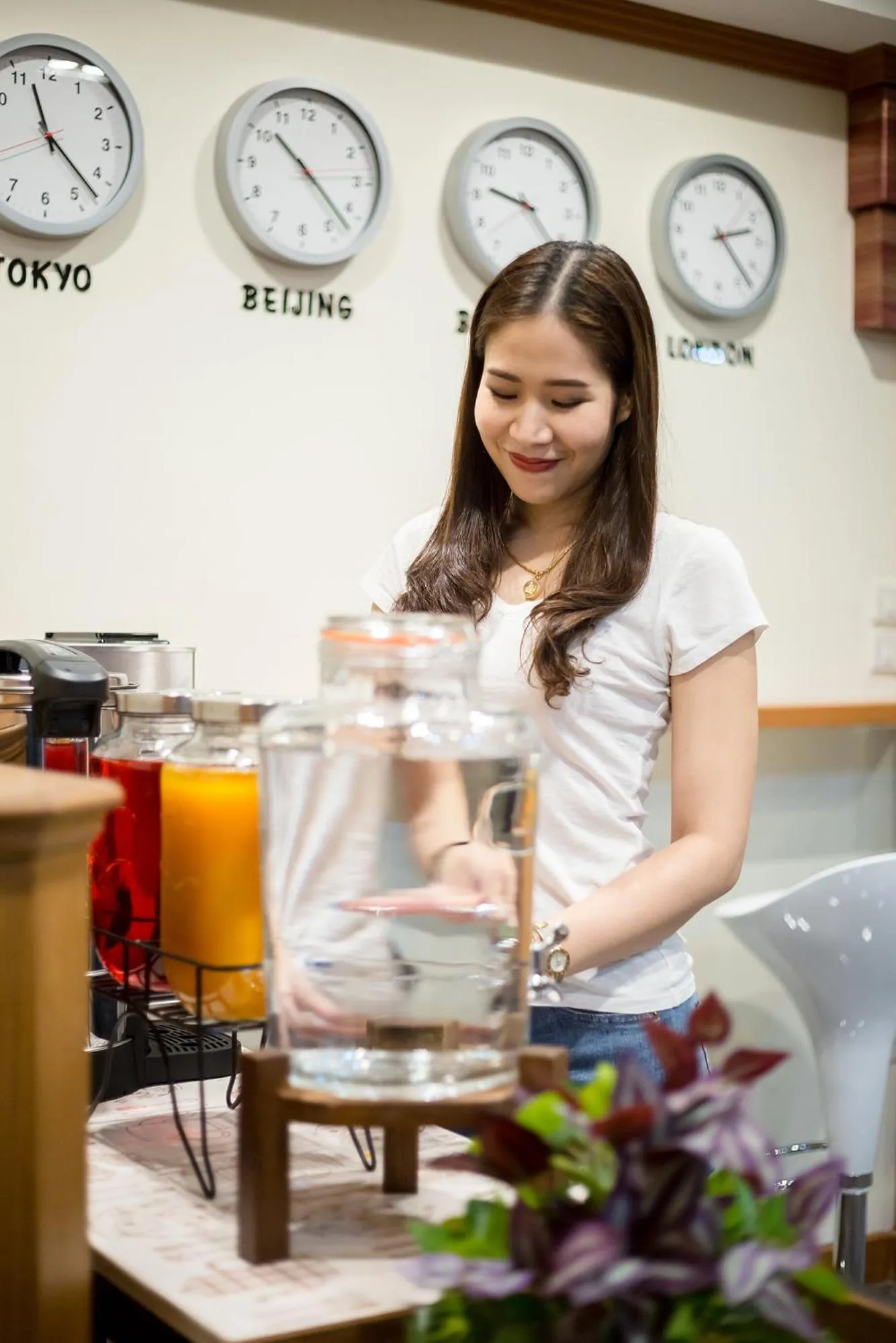 People in Suthep Home & Hostel