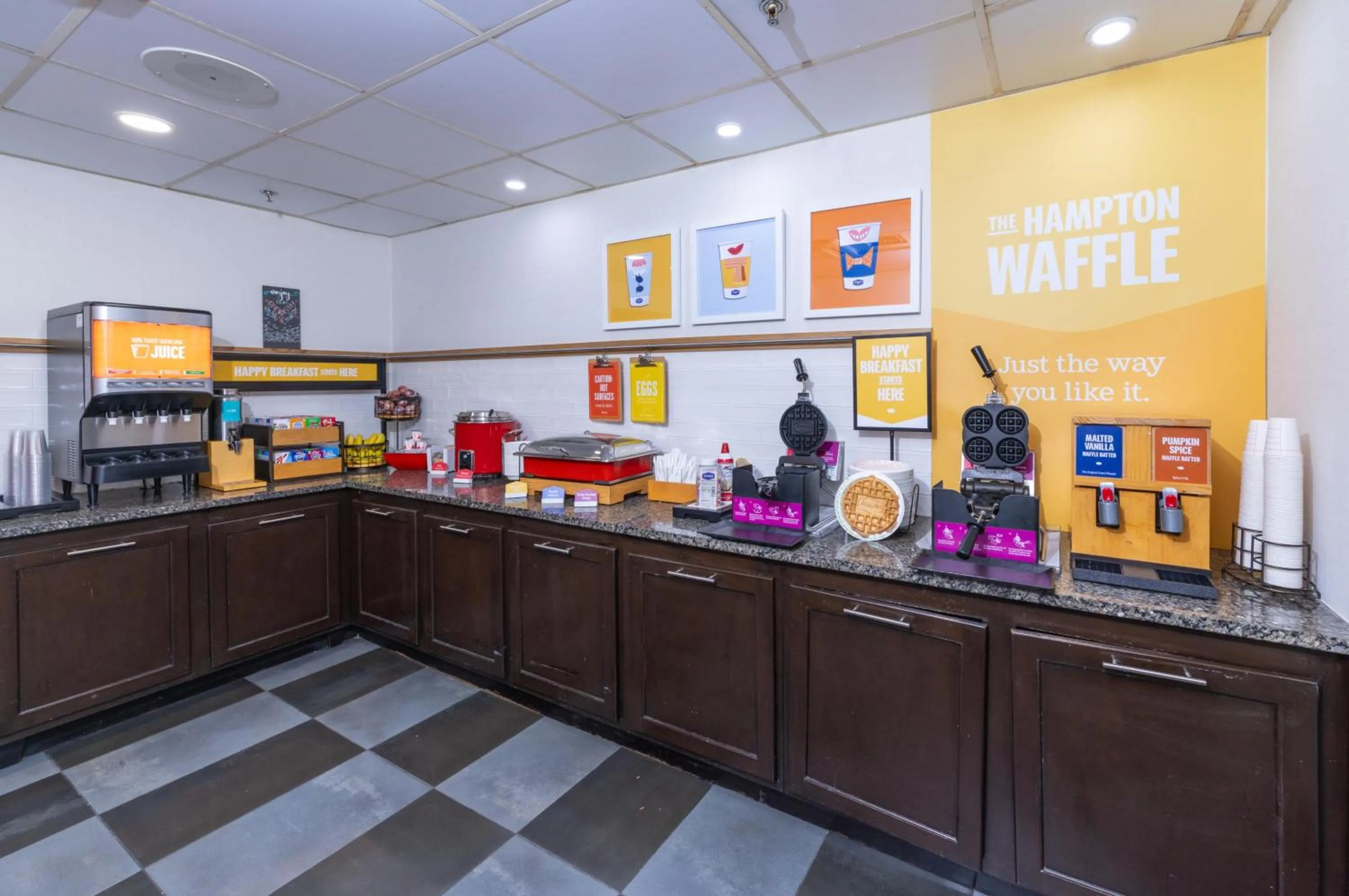 Breakfast in Hampton Inn Tampa International Airport/Westshore