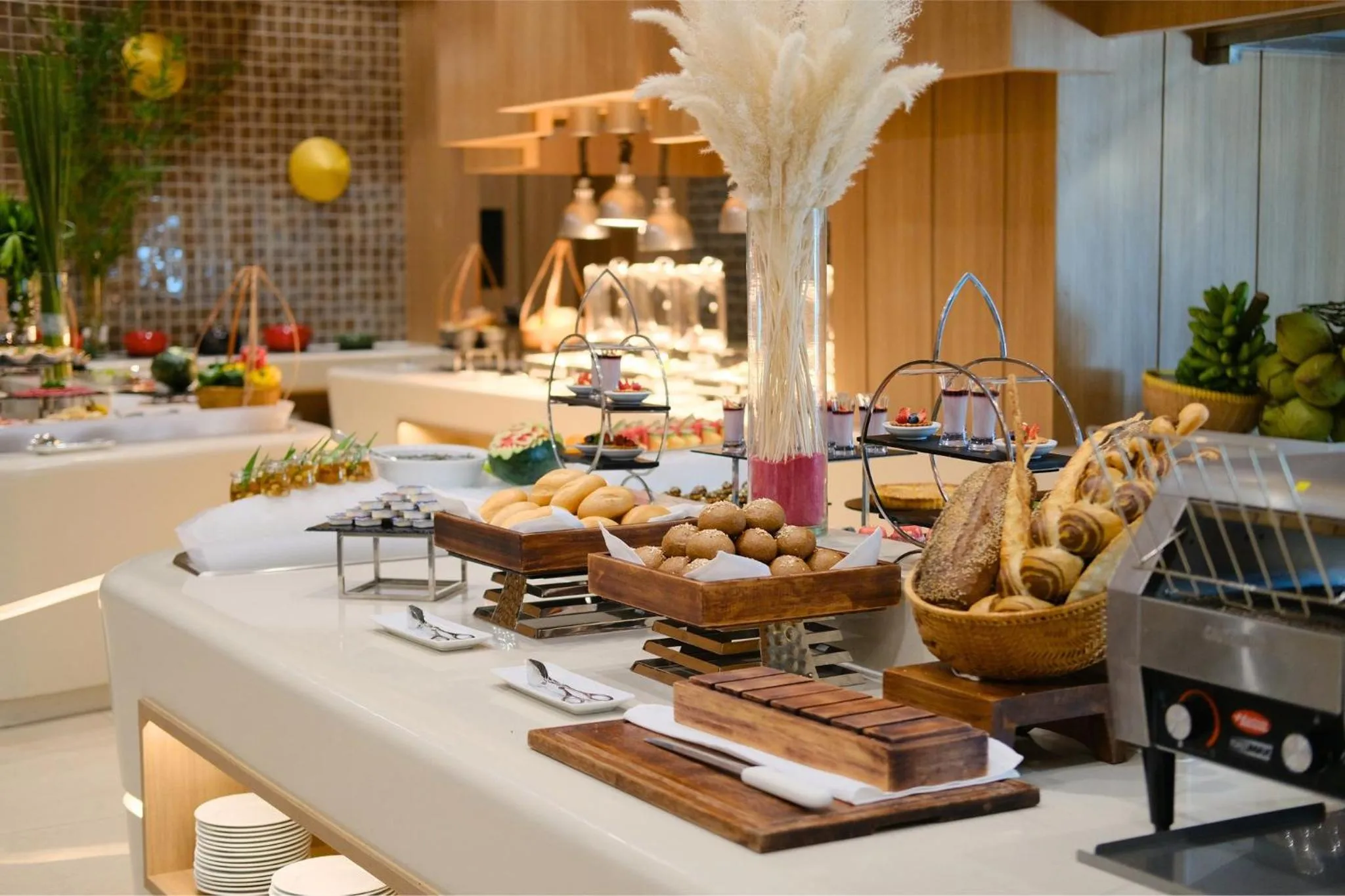 Breakfast in Holiday Inn & Suites Saigon Airport by IHG