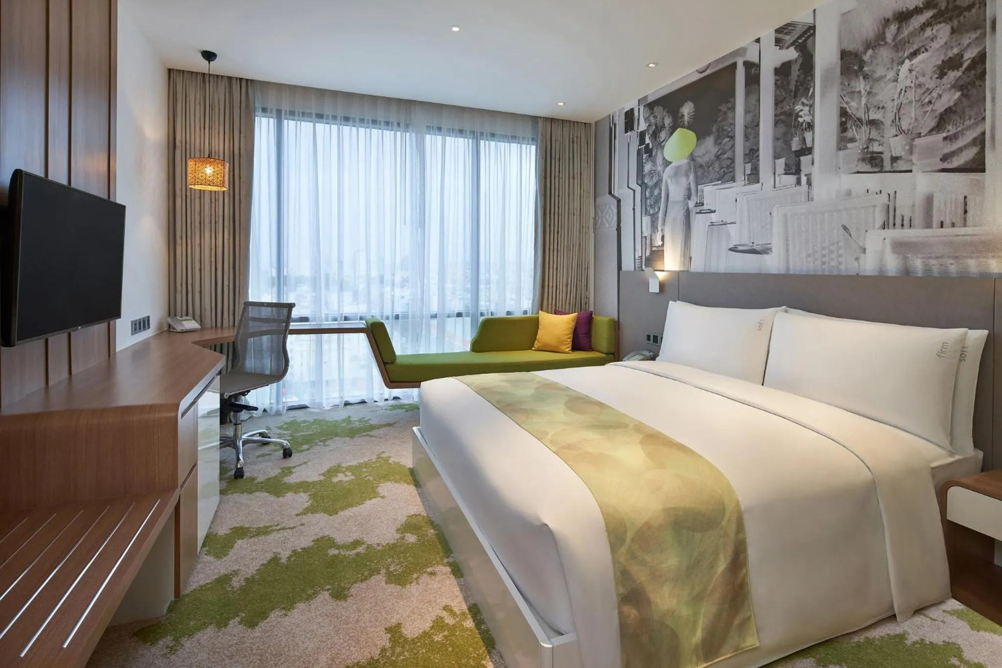 Photo of the whole room, Bed in Holiday Inn & Suites Saigon Airport by IHG