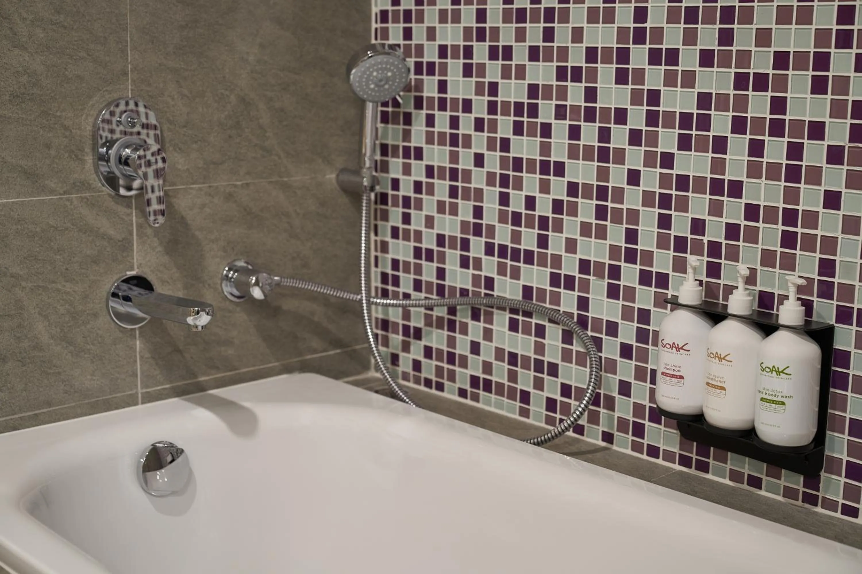 Shower in Holiday Inn & Suites Saigon Airport by IHG