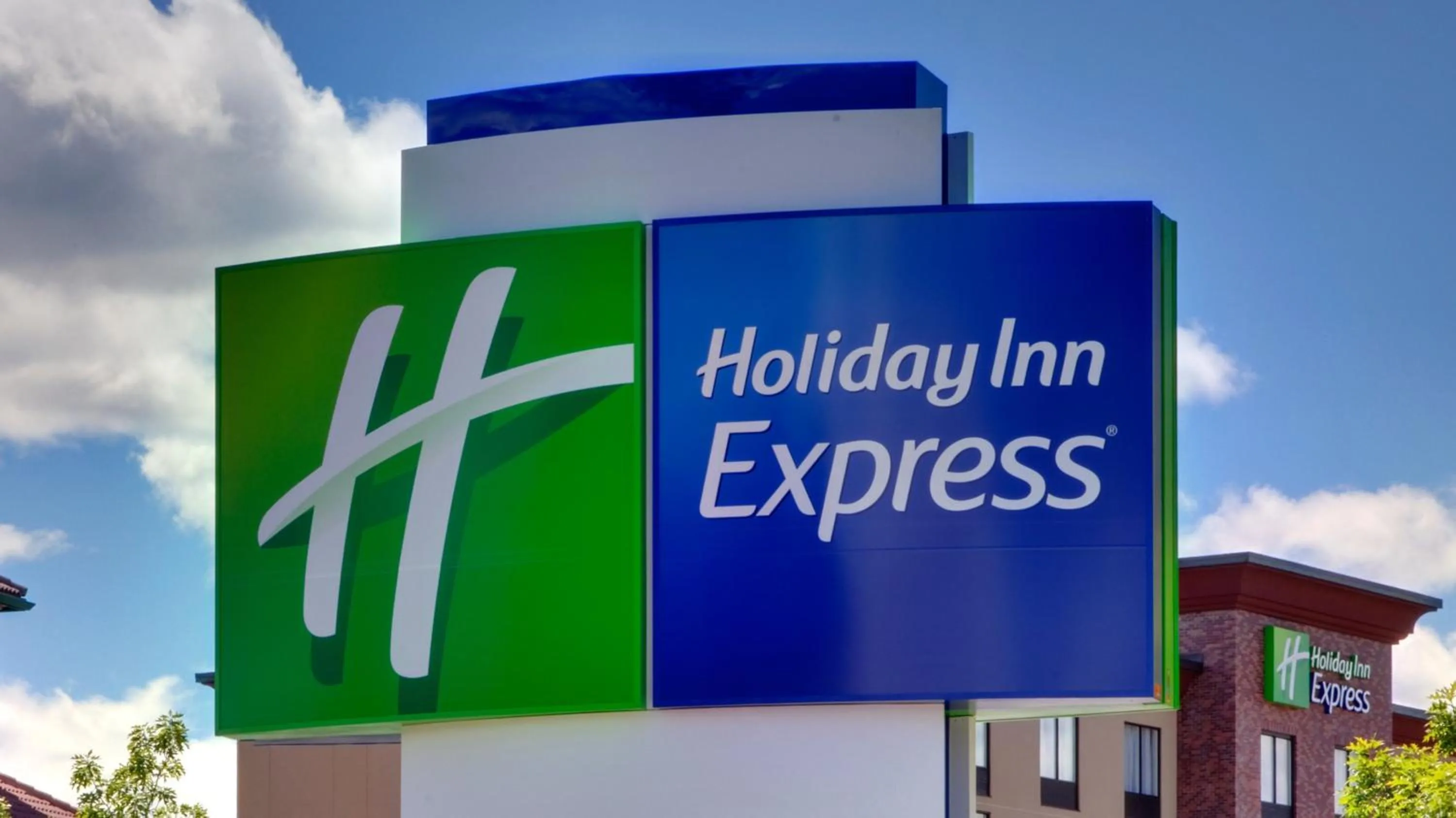 Property building in Holiday Inn Express Bridgwater M5, Jct24 by IHG