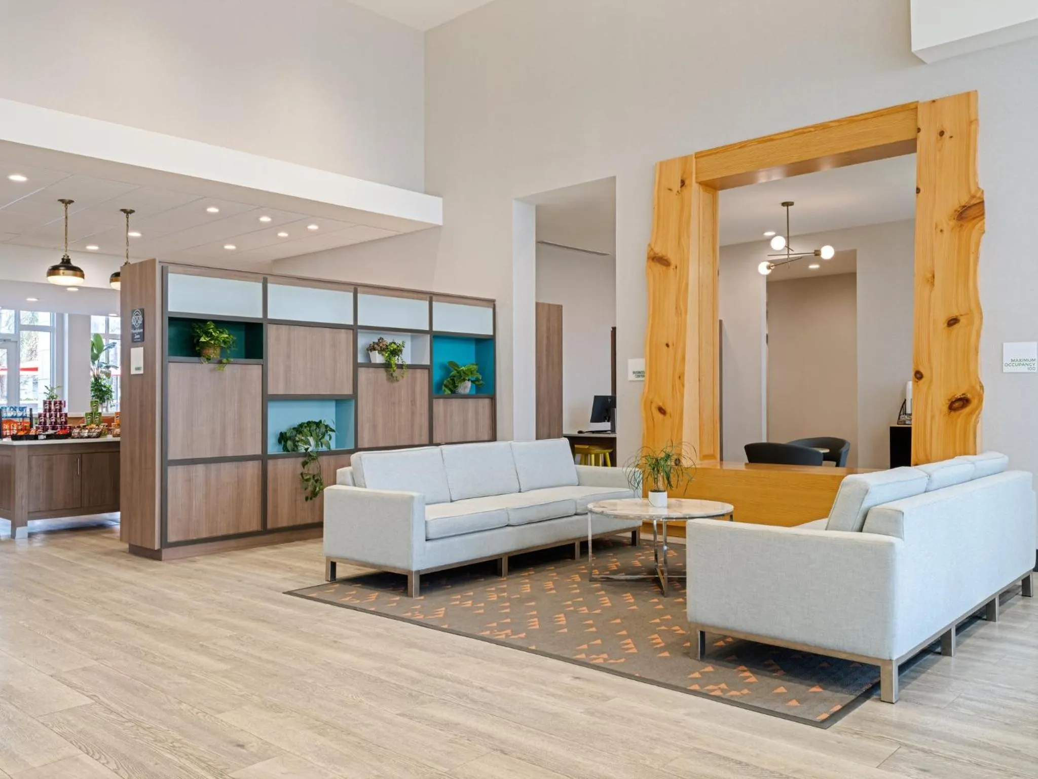 Property building in Holiday Inn & Suites Orlando - I-Drive - Theme Parks by IHG