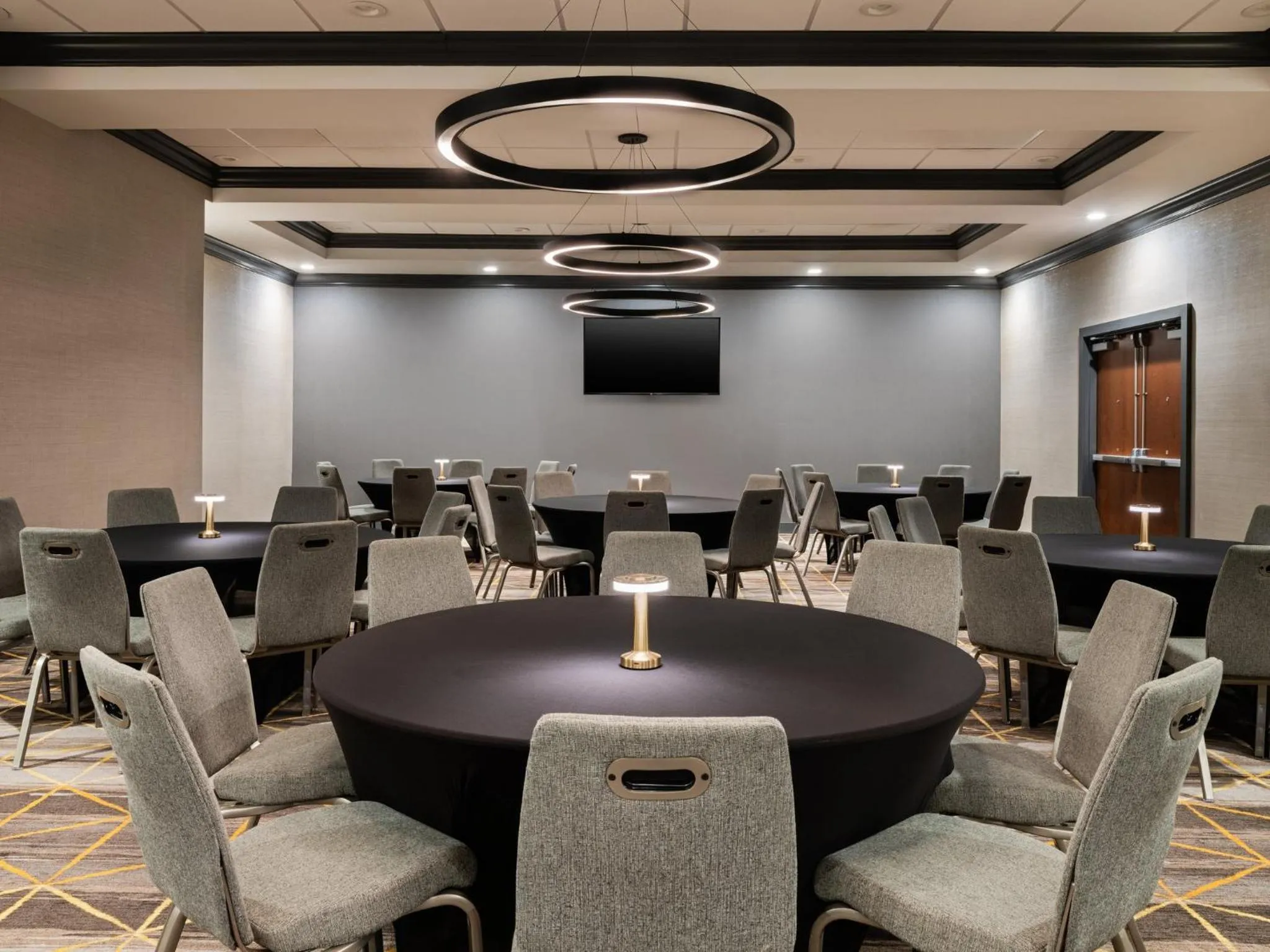 Meeting/conference room in Holiday Inn & Suites Orlando - I-Drive - Theme Parks by IHG