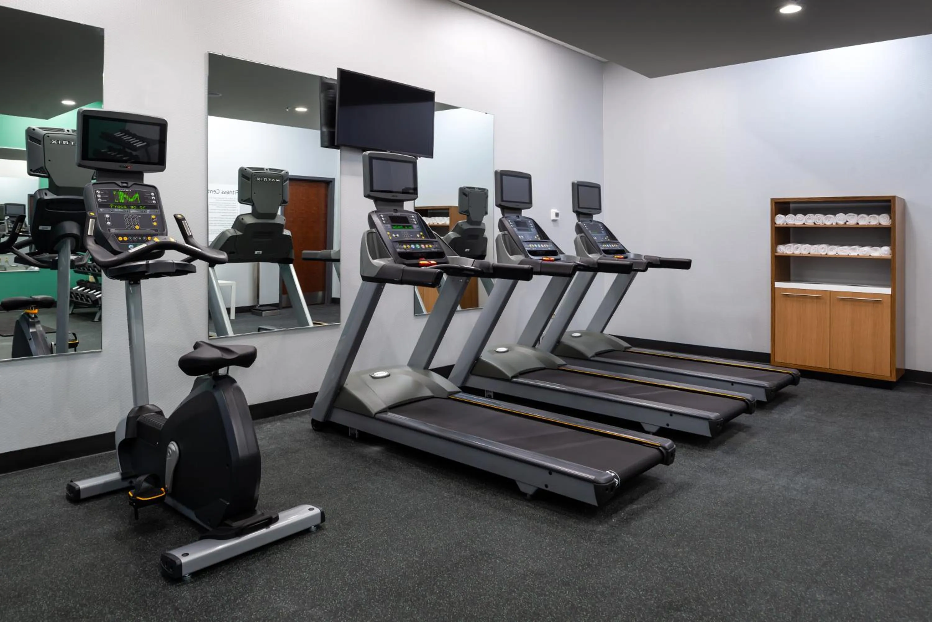 Fitness centre/facilities in Holiday Inn & Suites Orlando - I-Drive - Theme Parks by IHG