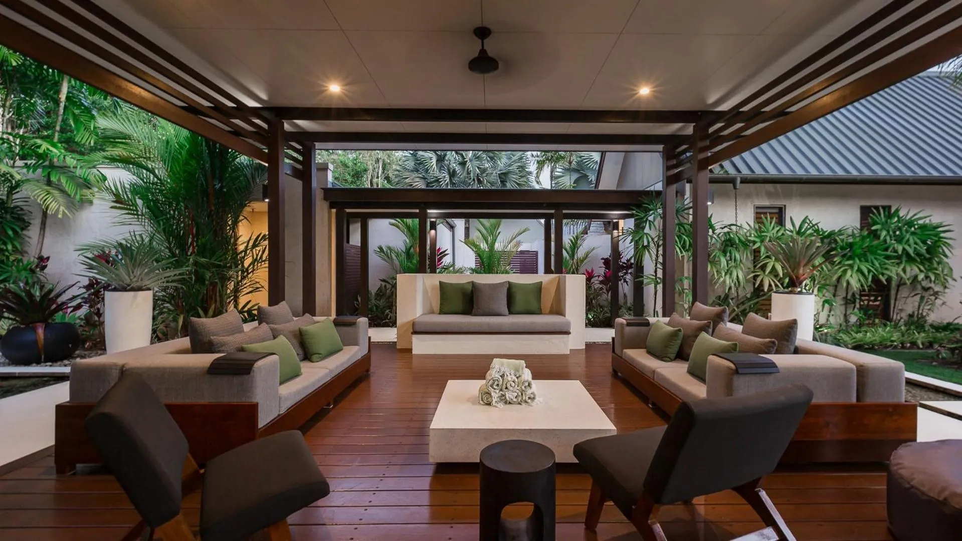 Patio in Niramaya Villas and Spa