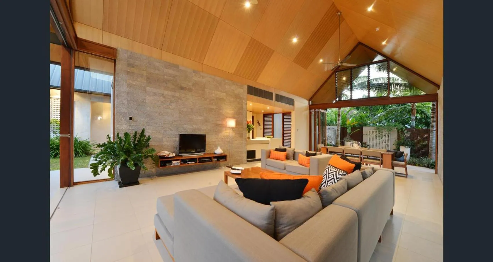 Living room in Niramaya Villas and Spa