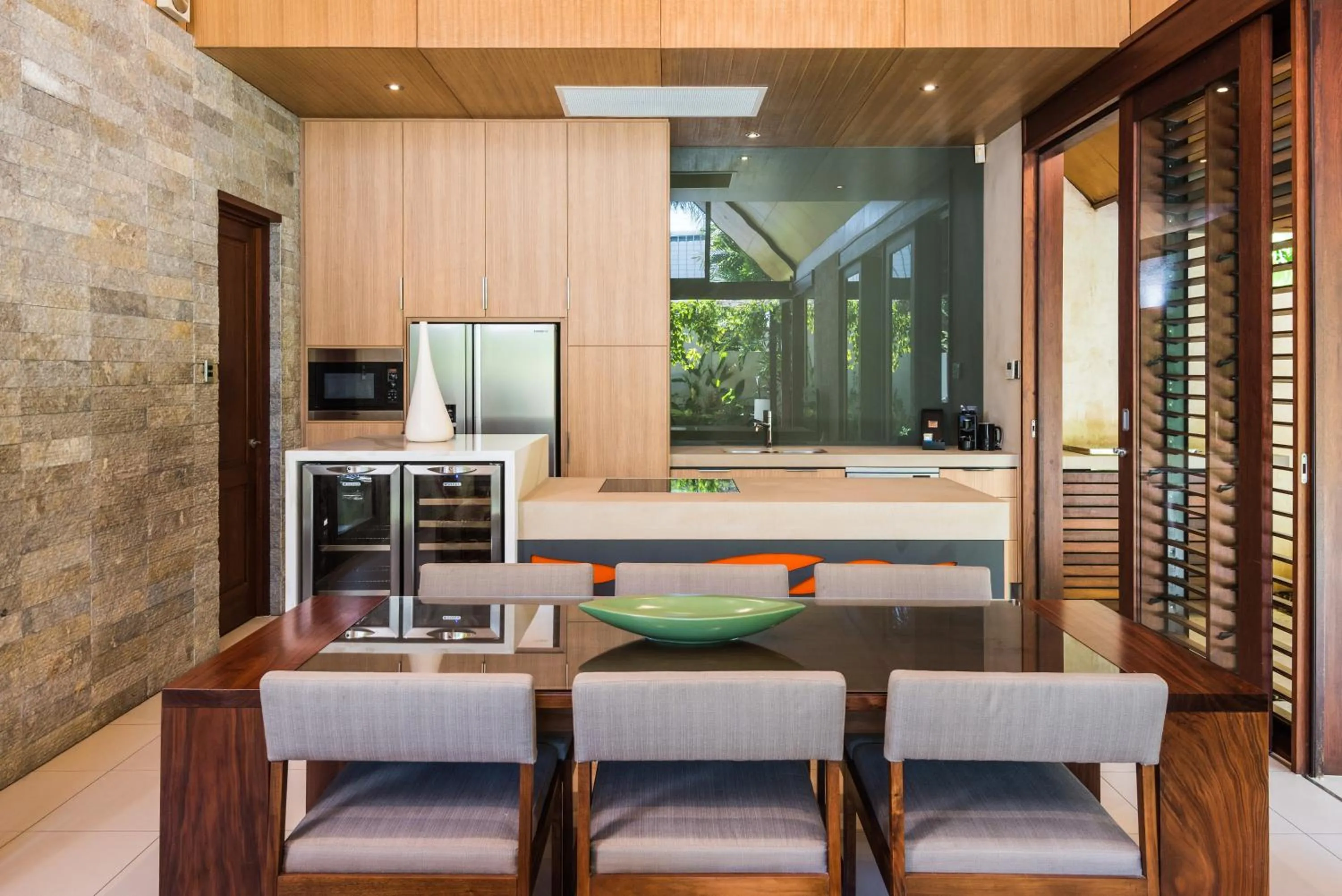 Kitchen or kitchenette in Niramaya Villas and Spa