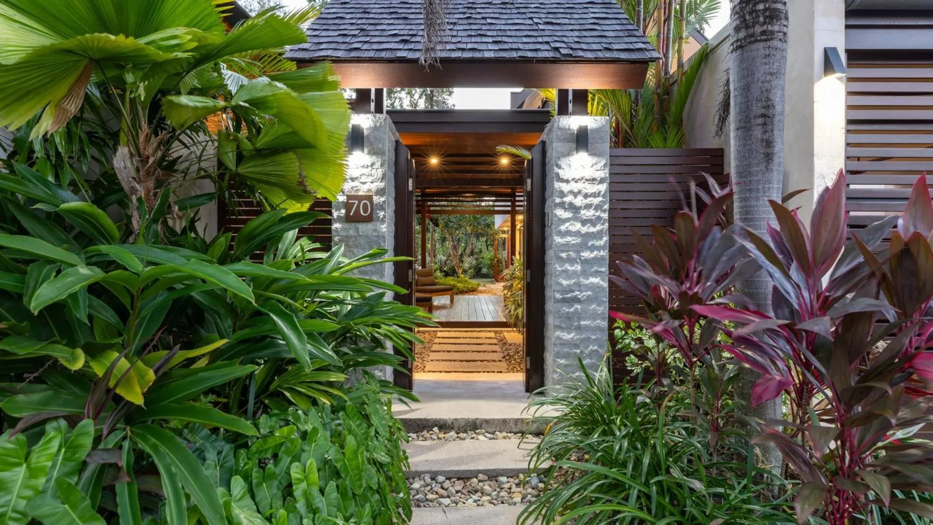 Garden in Niramaya Villas and Spa