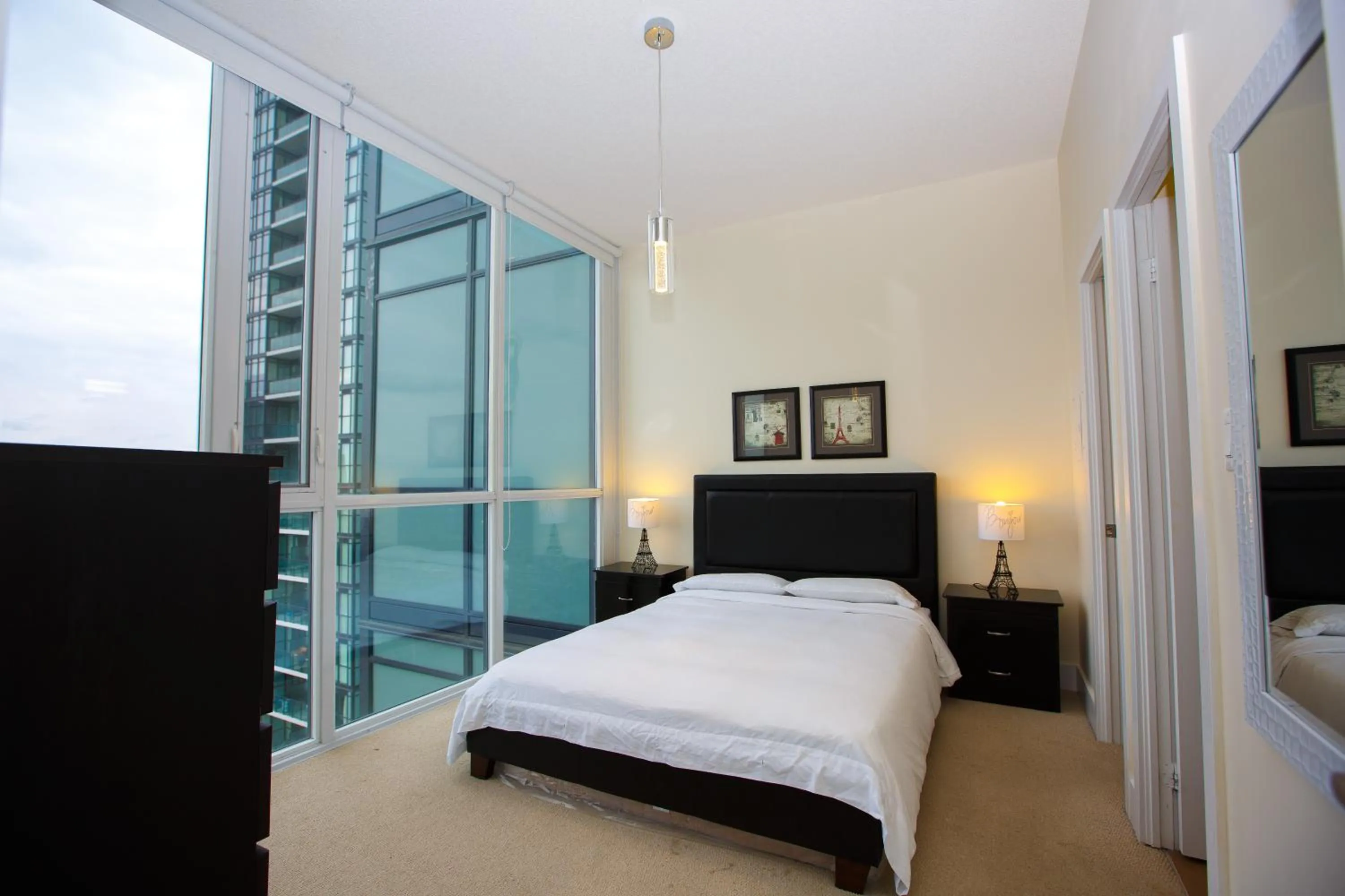 Bed in Pathway Suites