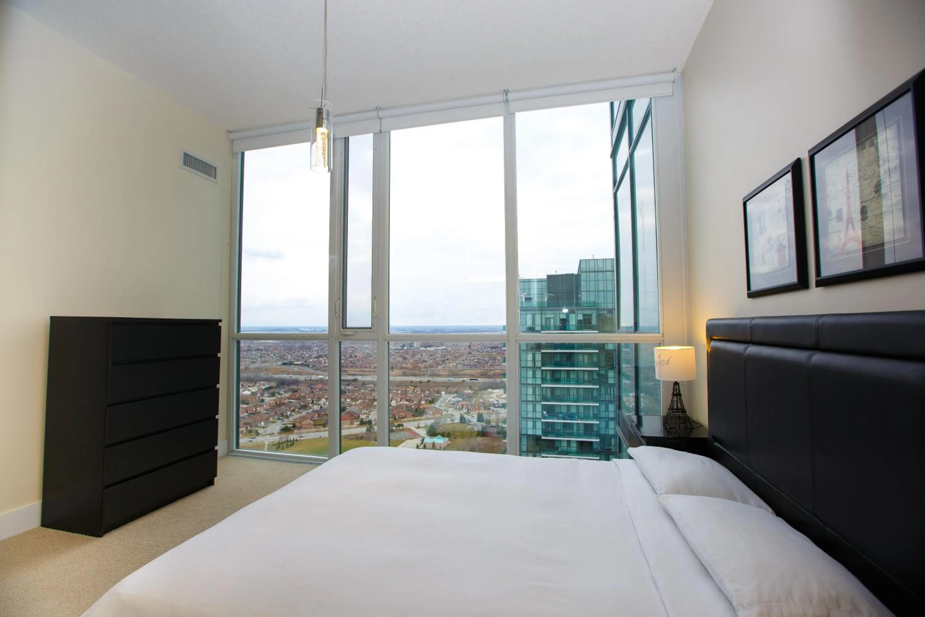 Bed in Pathway Suites