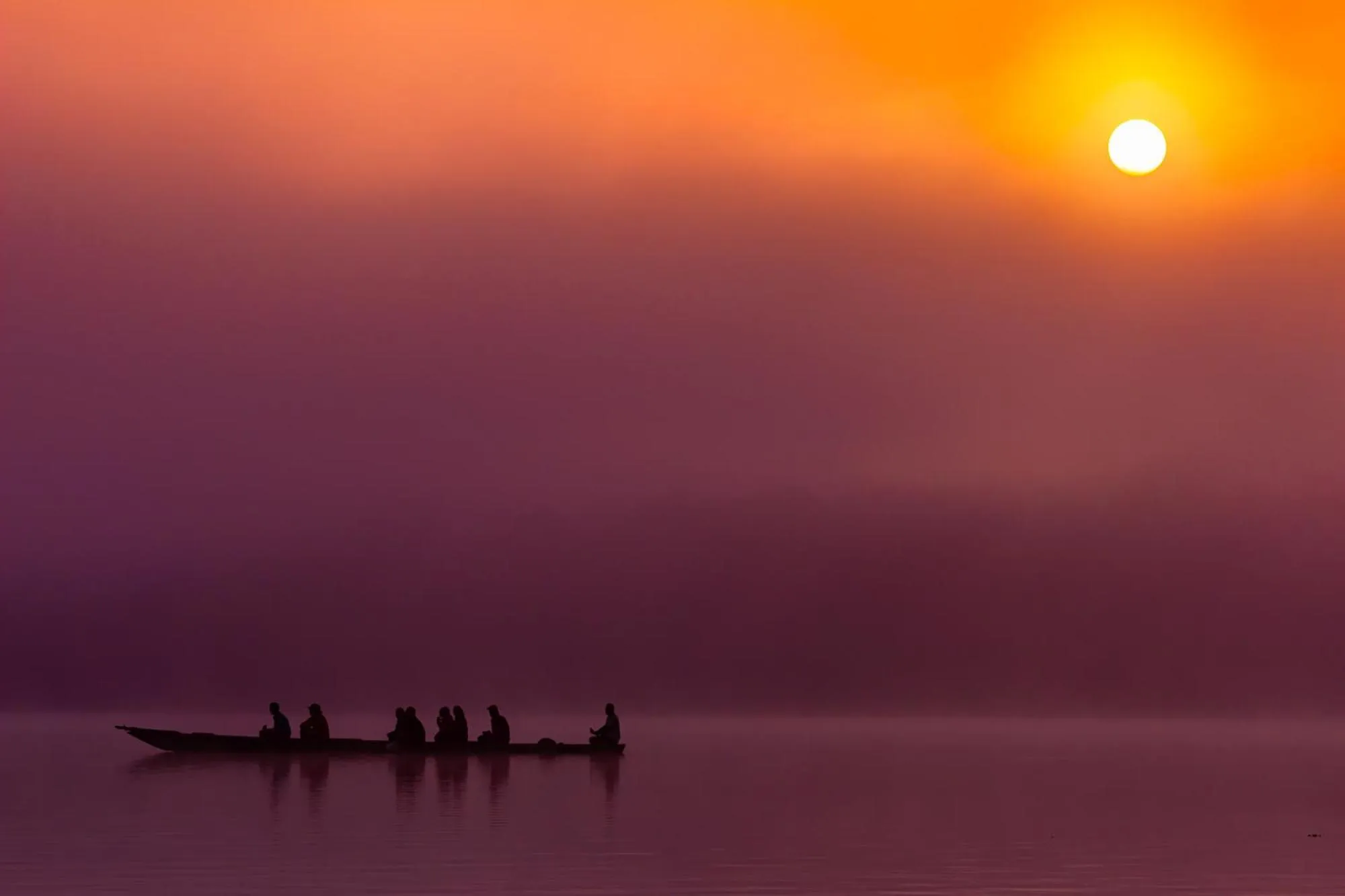 Text overlay in Enai