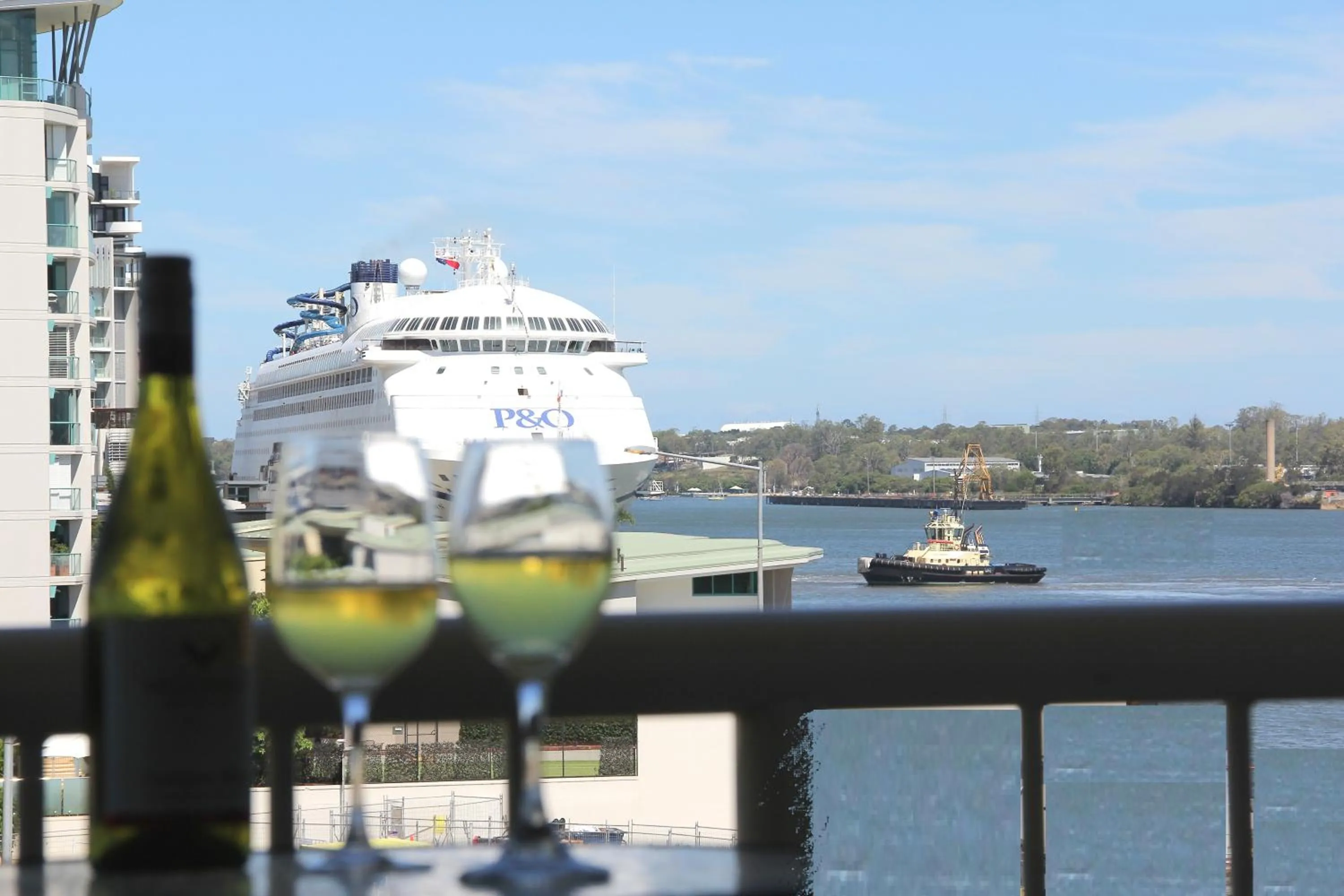 Sea view in Hamilton Motor Inn