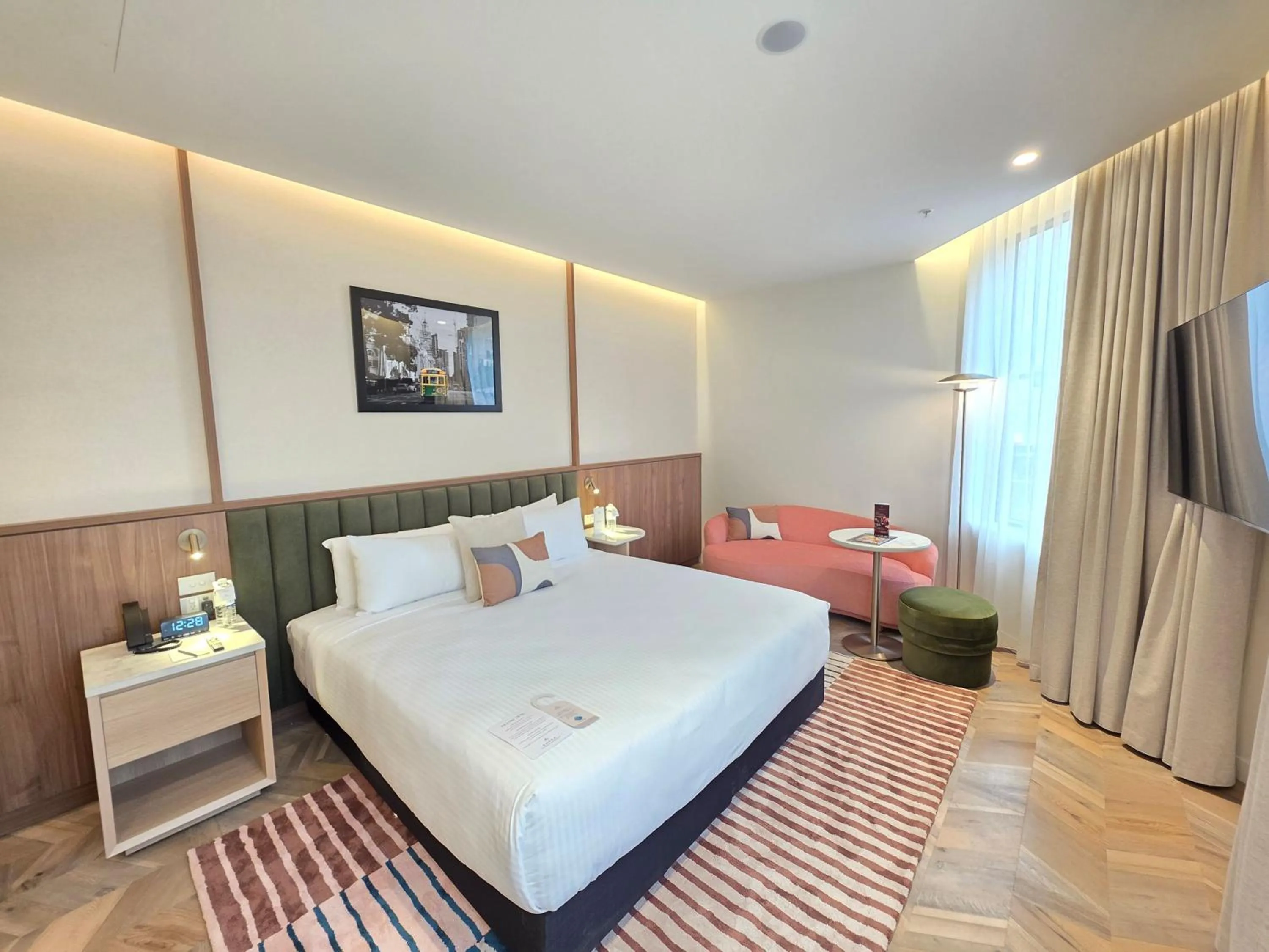 Bed in Amora Herencia Riverwalk Melbourne