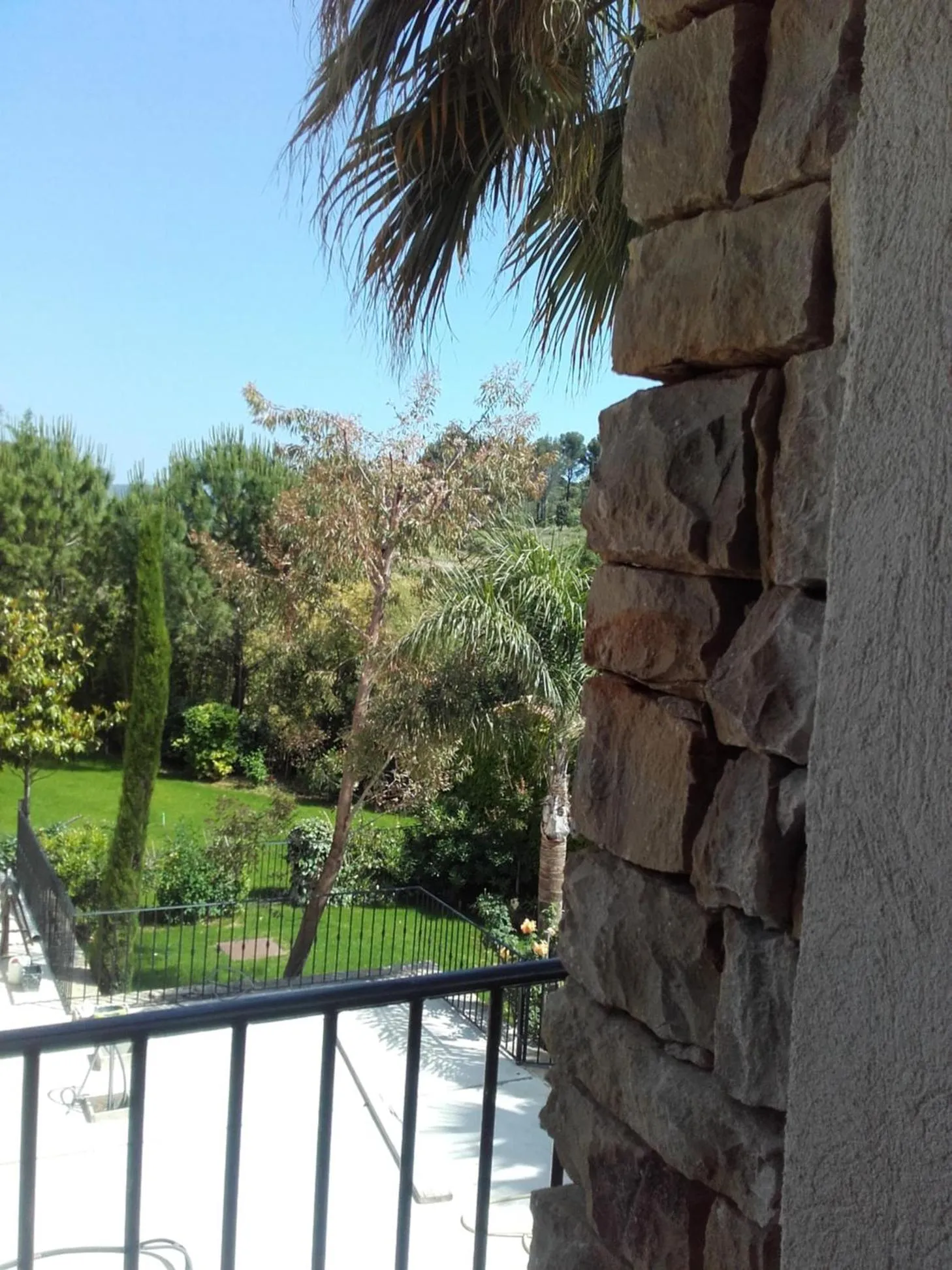 Balcony/Terrace in La Bastide de l'Oliveraie