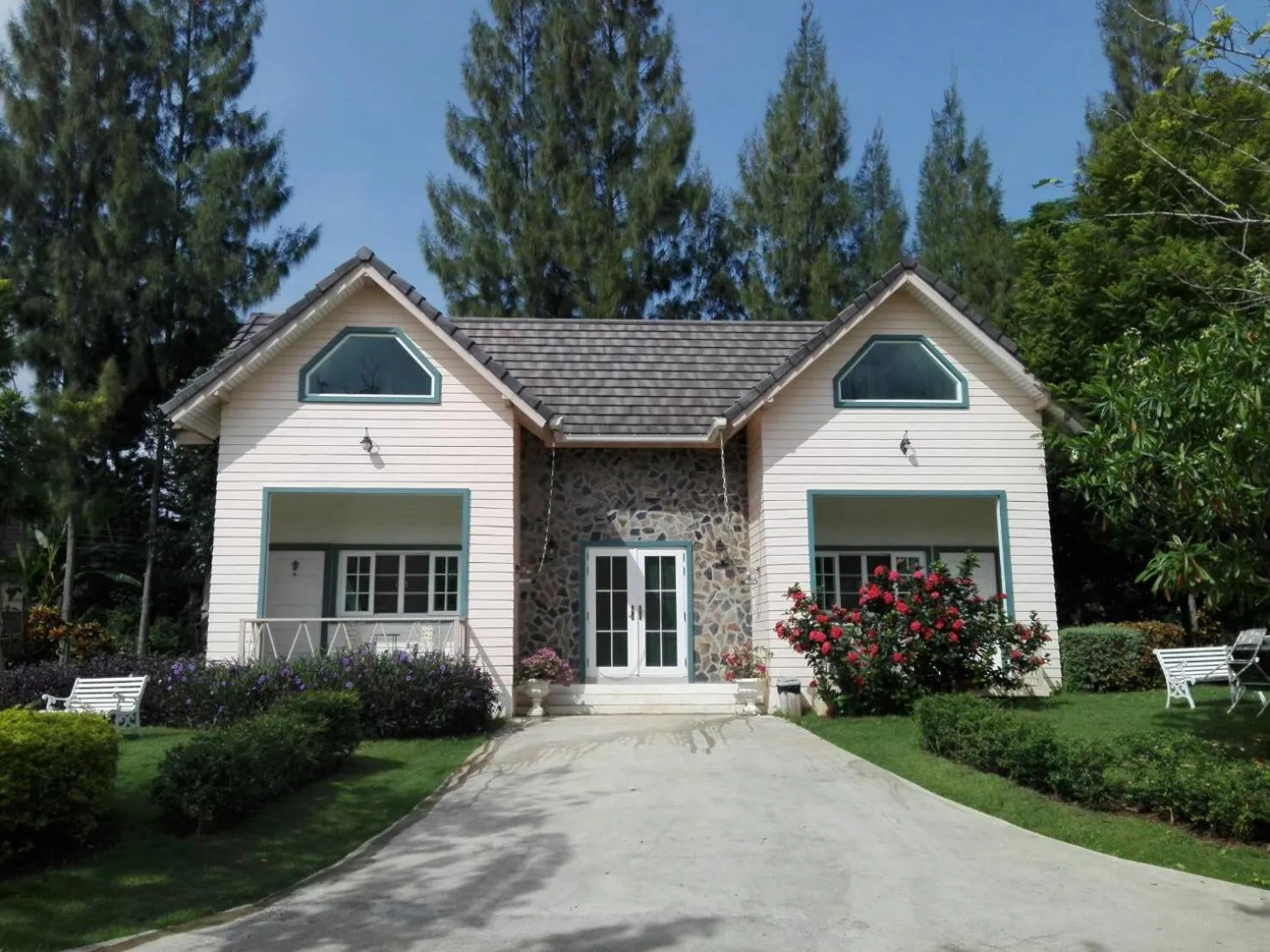 Cottages @ Hill Resort