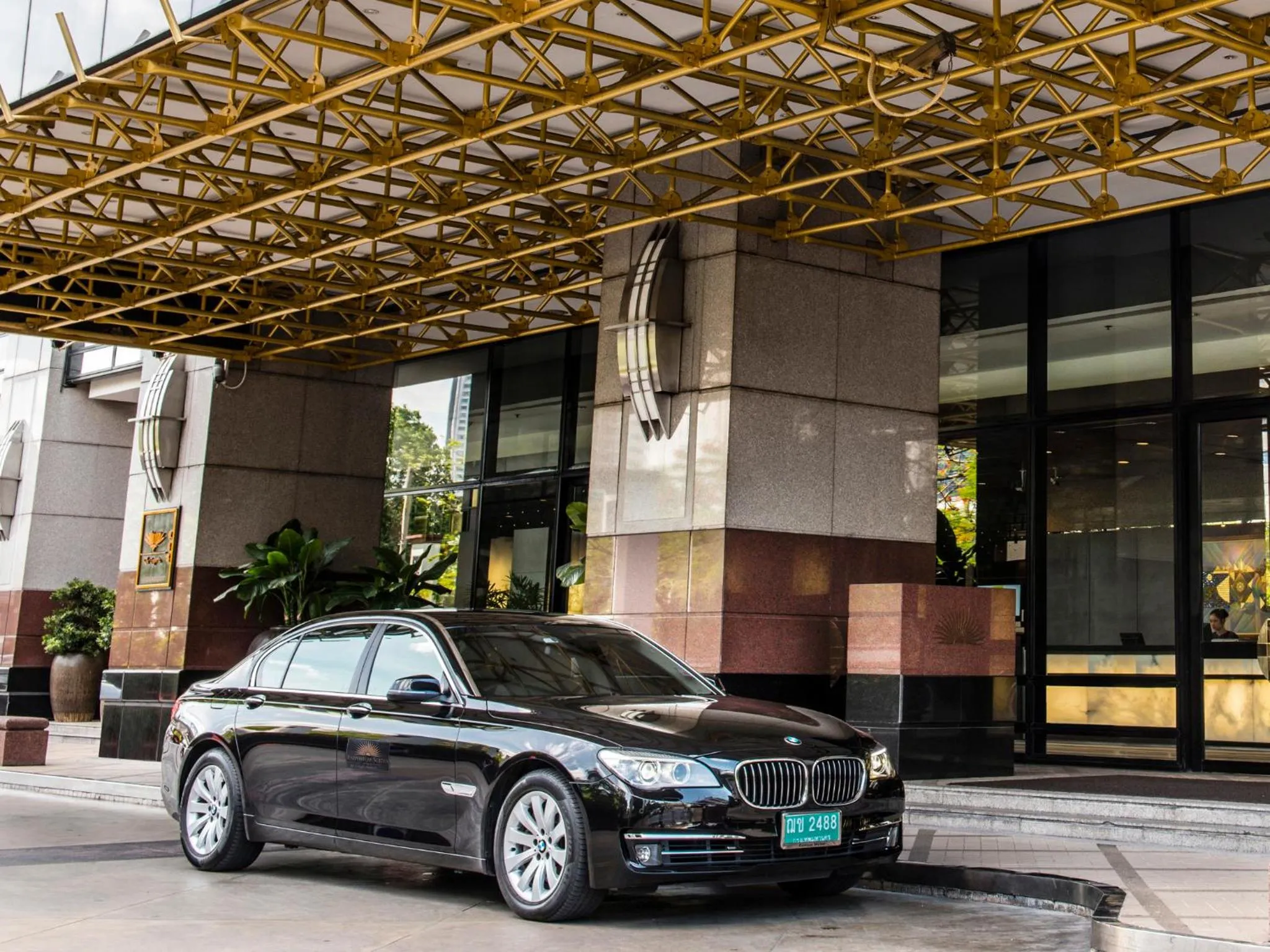 Facade/entrance in Emporium Suites by Chatrium