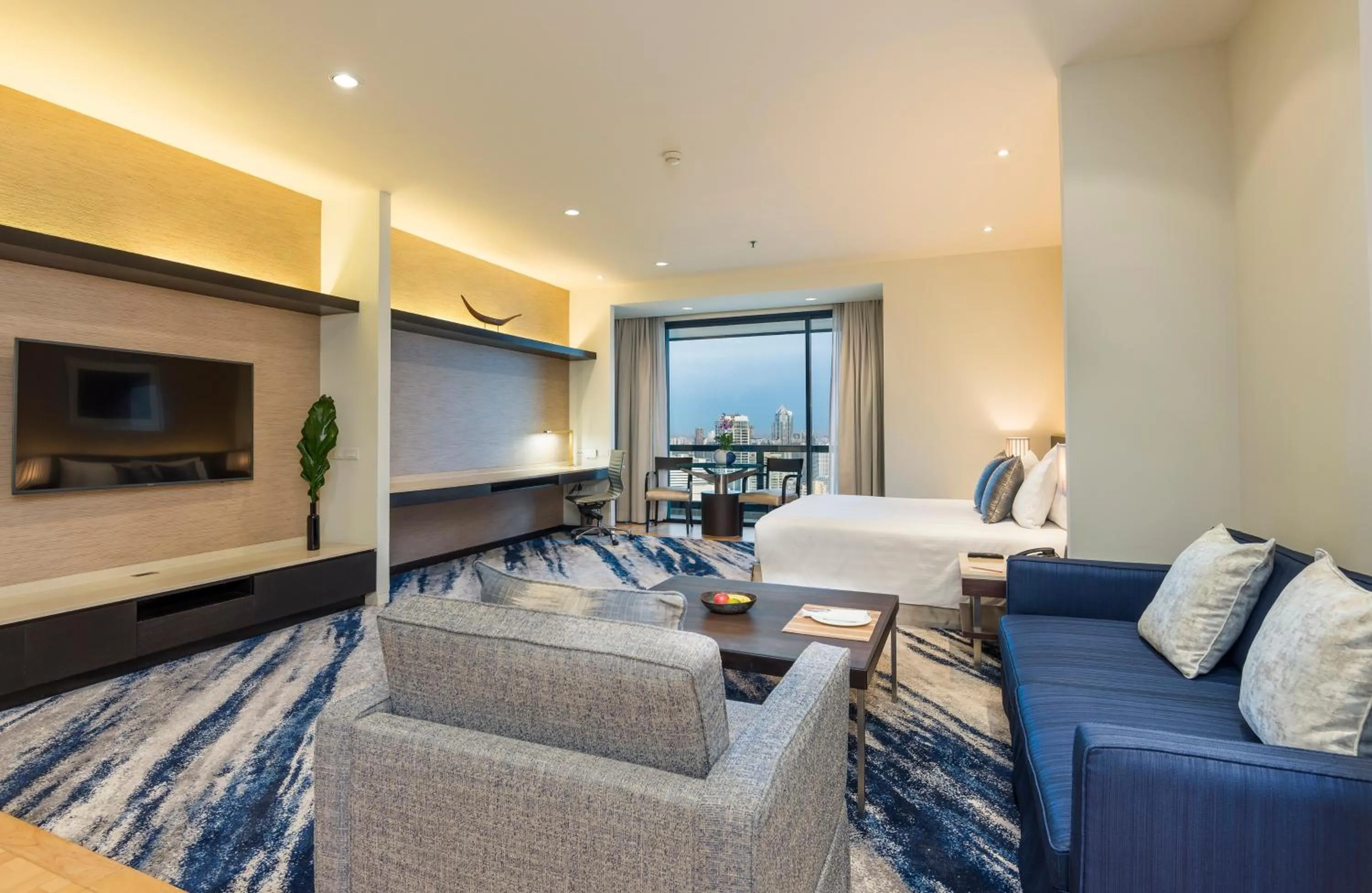 Living room in Emporium Suites by Chatrium