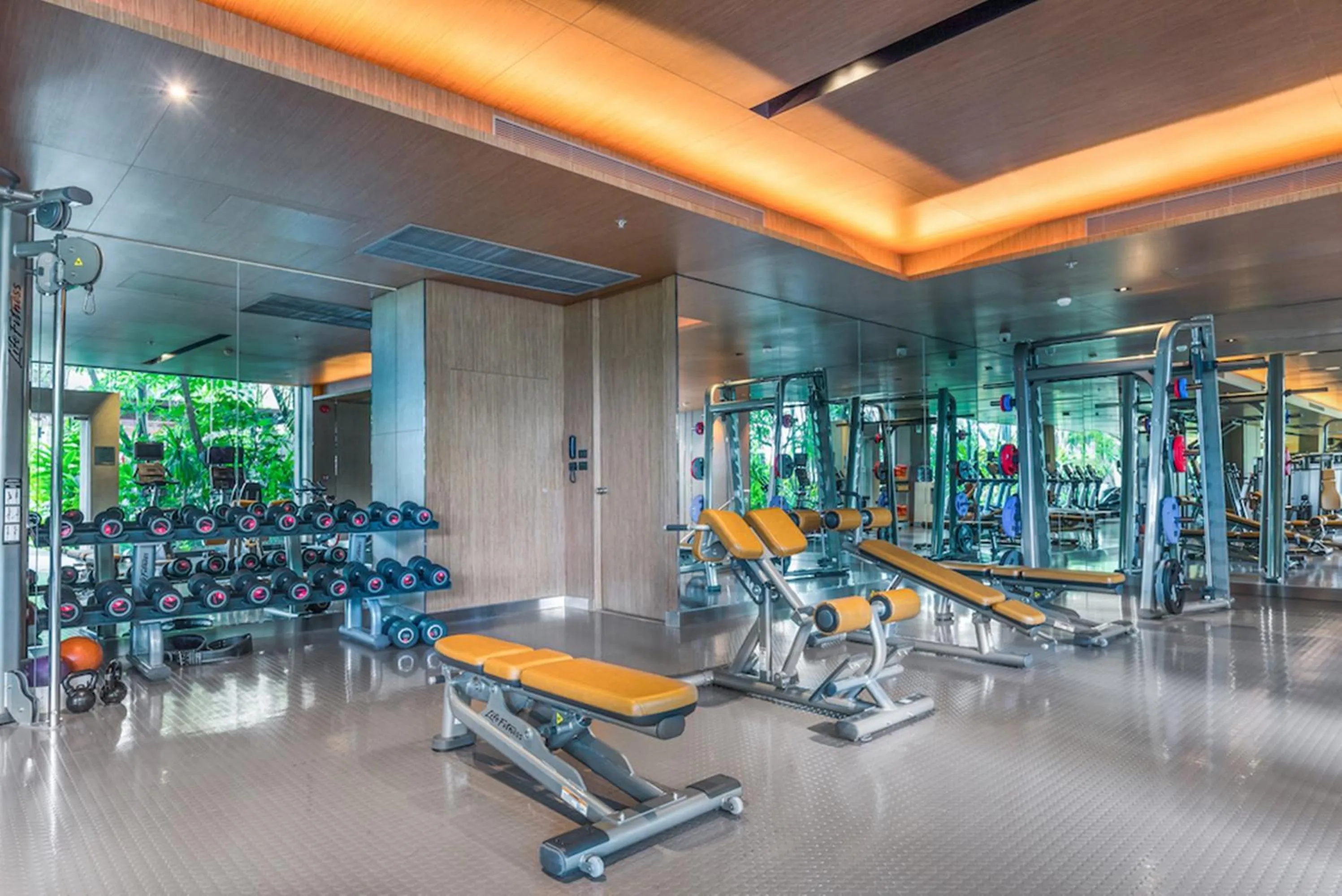 Fitness centre/facilities in Emporium Suites by Chatrium