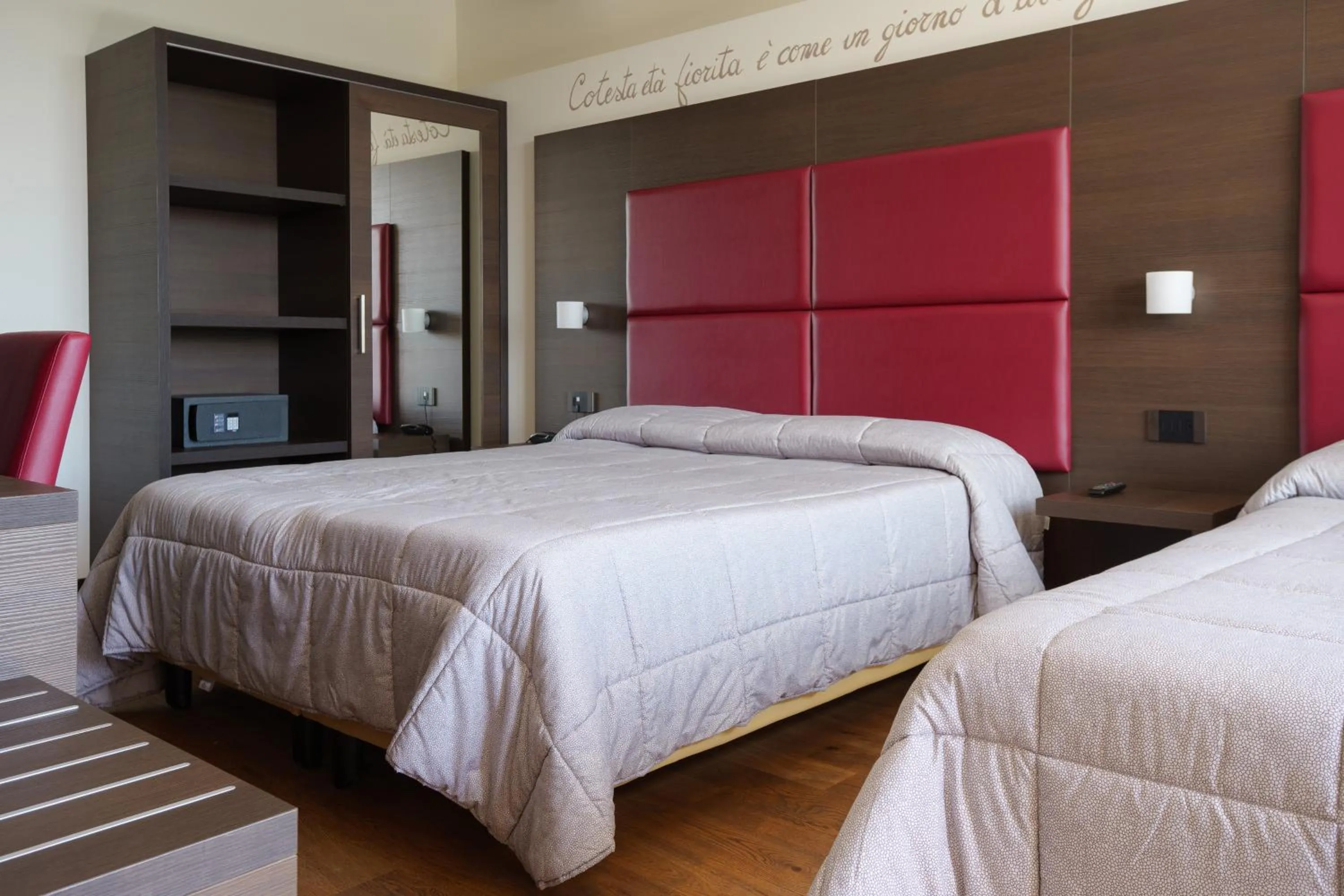 Bed in Hotel Ristorante Da Tonino