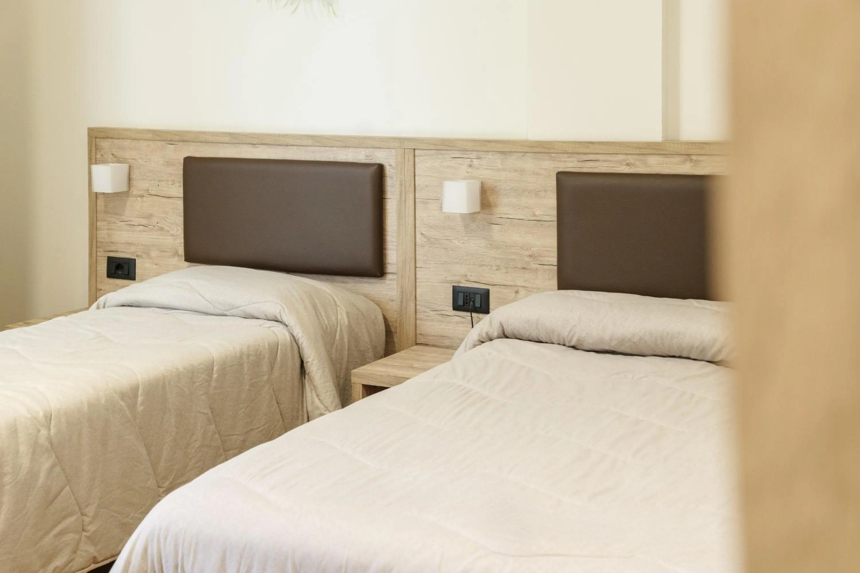 Bed in Hotel Ristorante Da Tonino