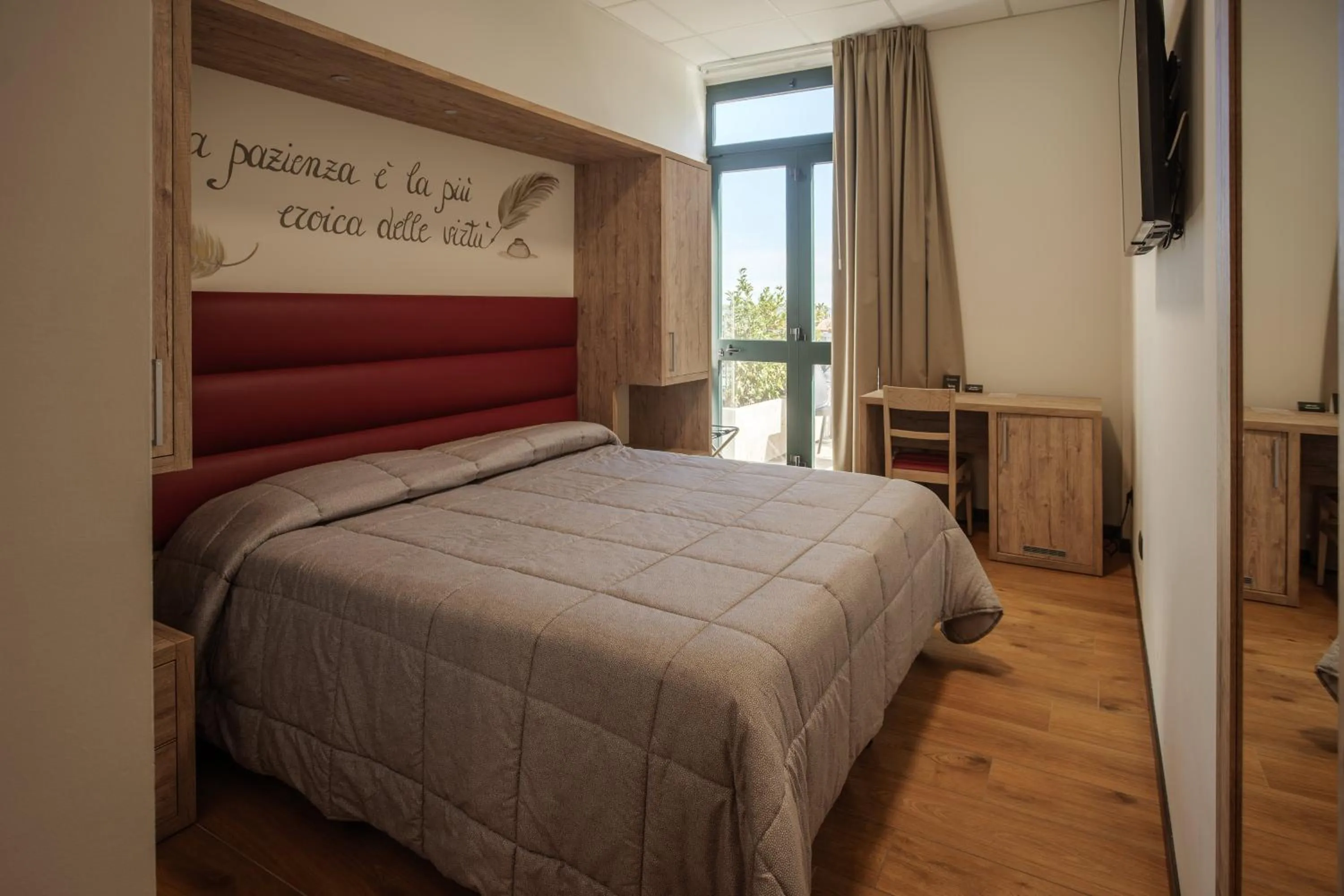 Bed in Hotel Ristorante Da Tonino