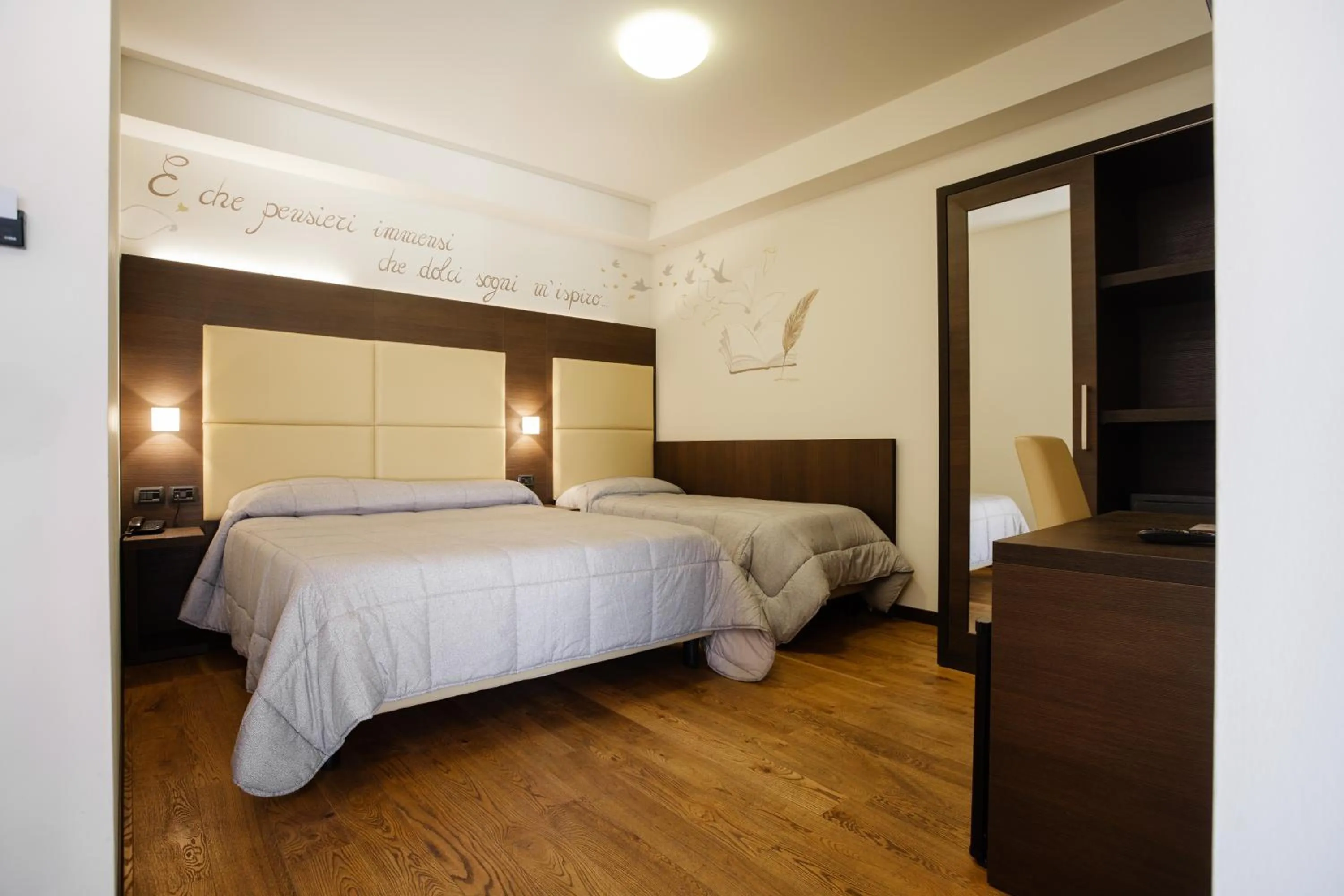 Bed in Hotel Ristorante Da Tonino