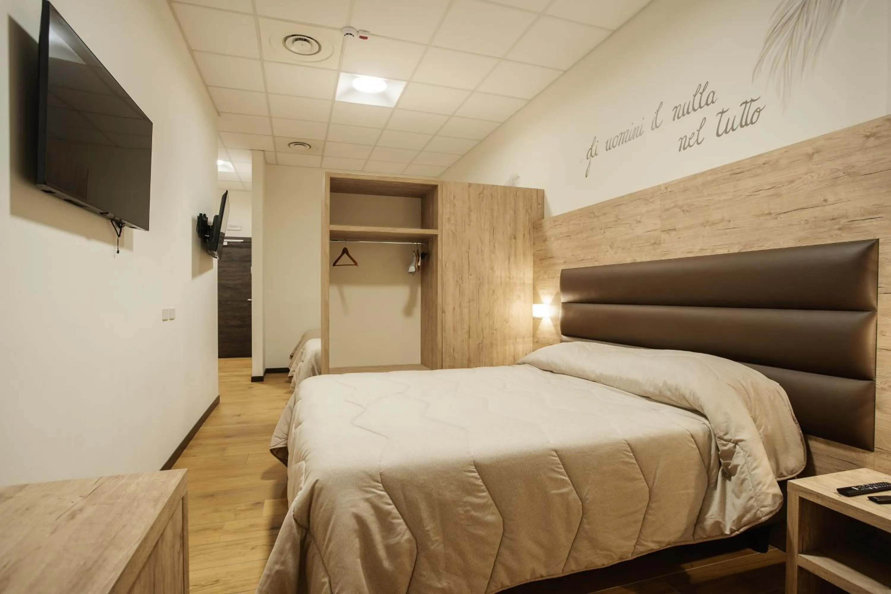 Bed in Hotel Ristorante Da Tonino