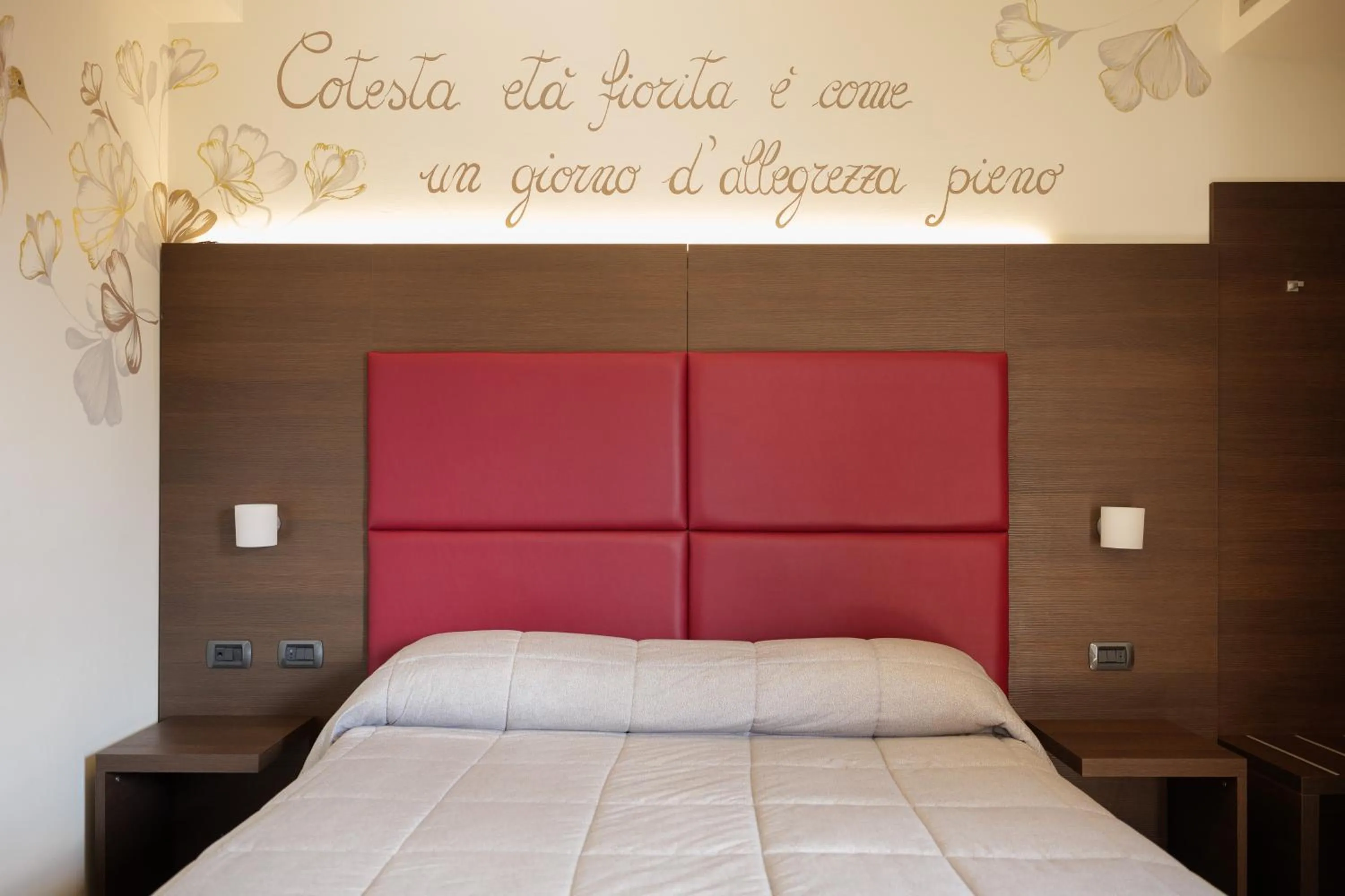 Bed in Hotel Ristorante Da Tonino