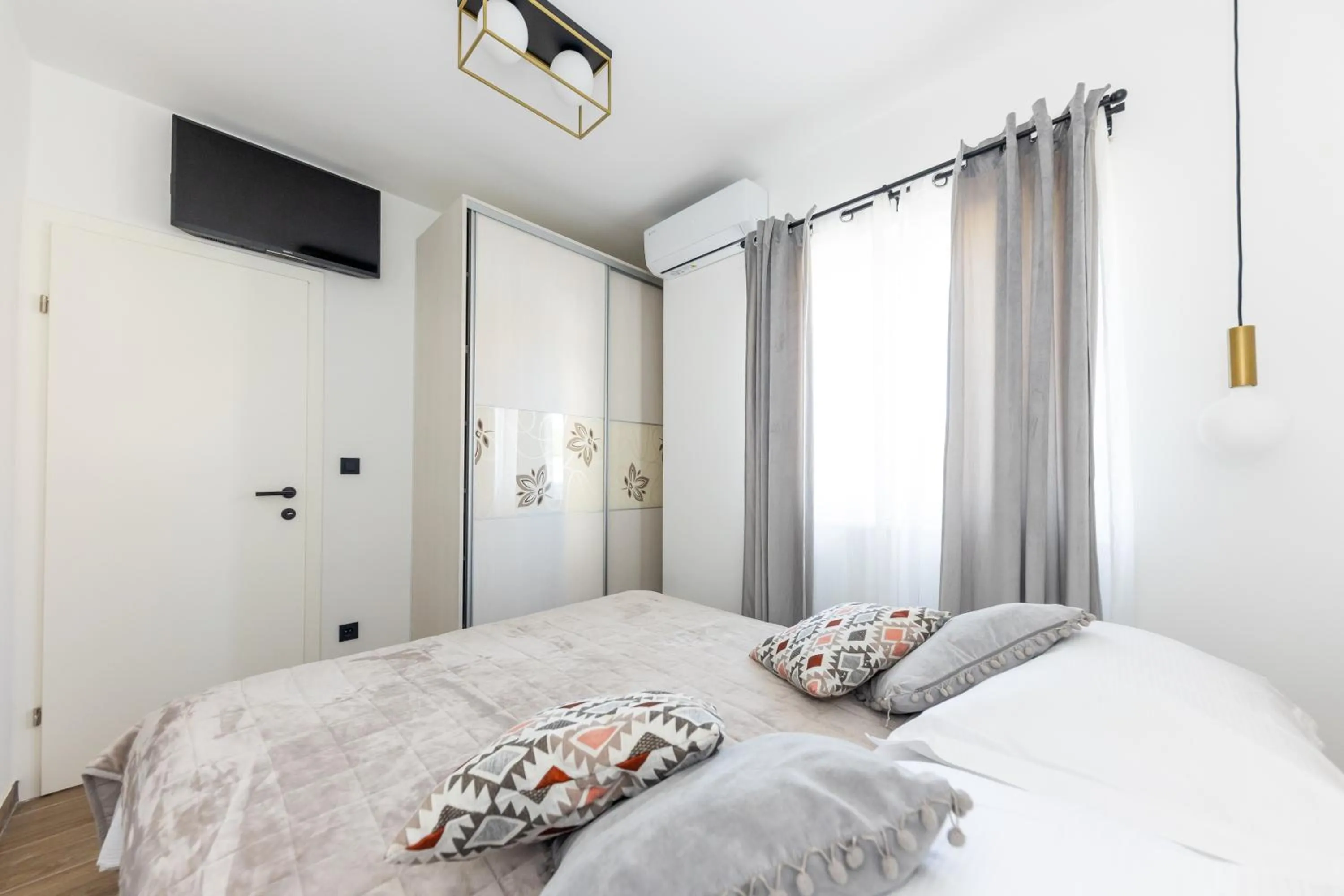 Bed in Villa Koludrovac