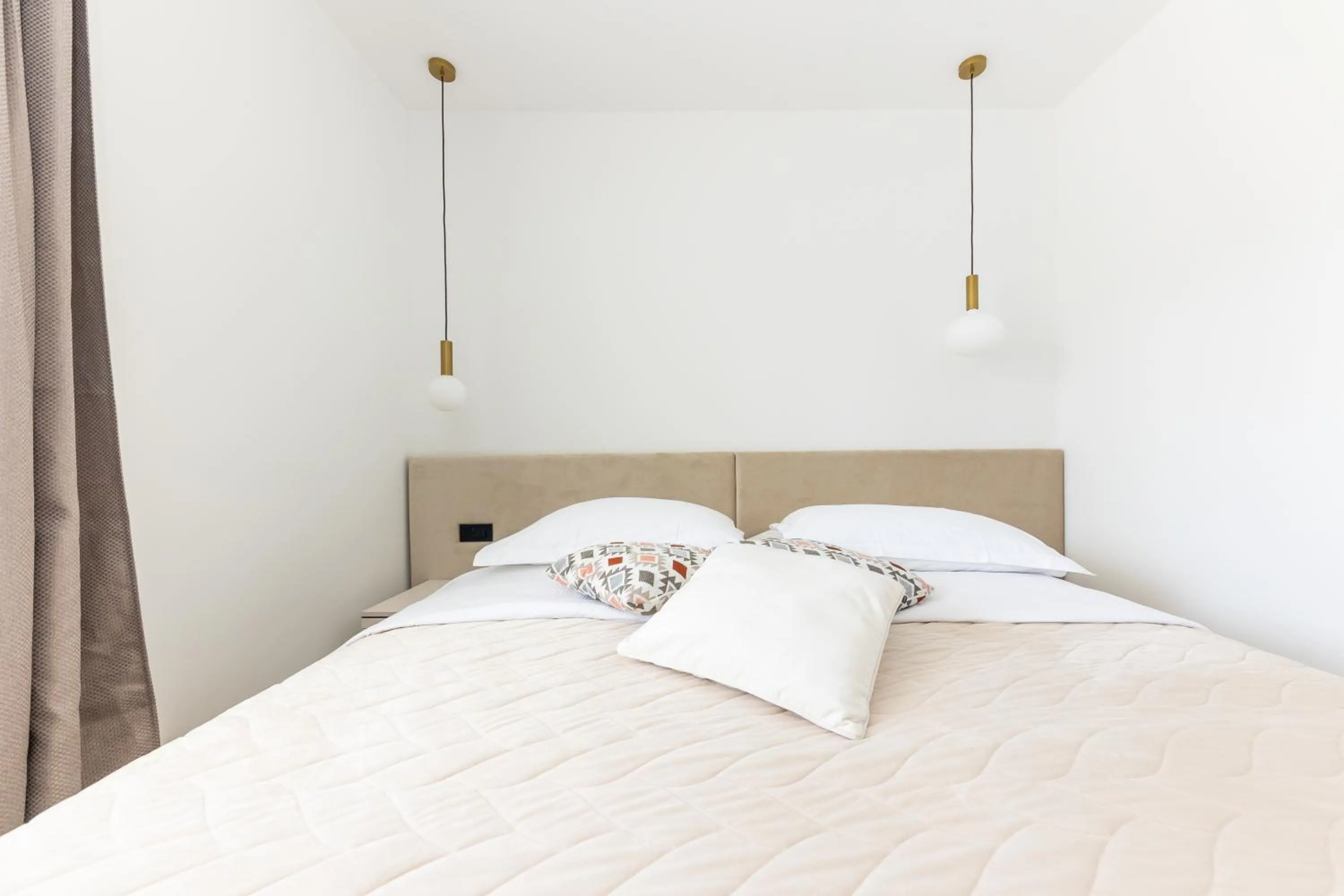 Bed in Villa Koludrovac