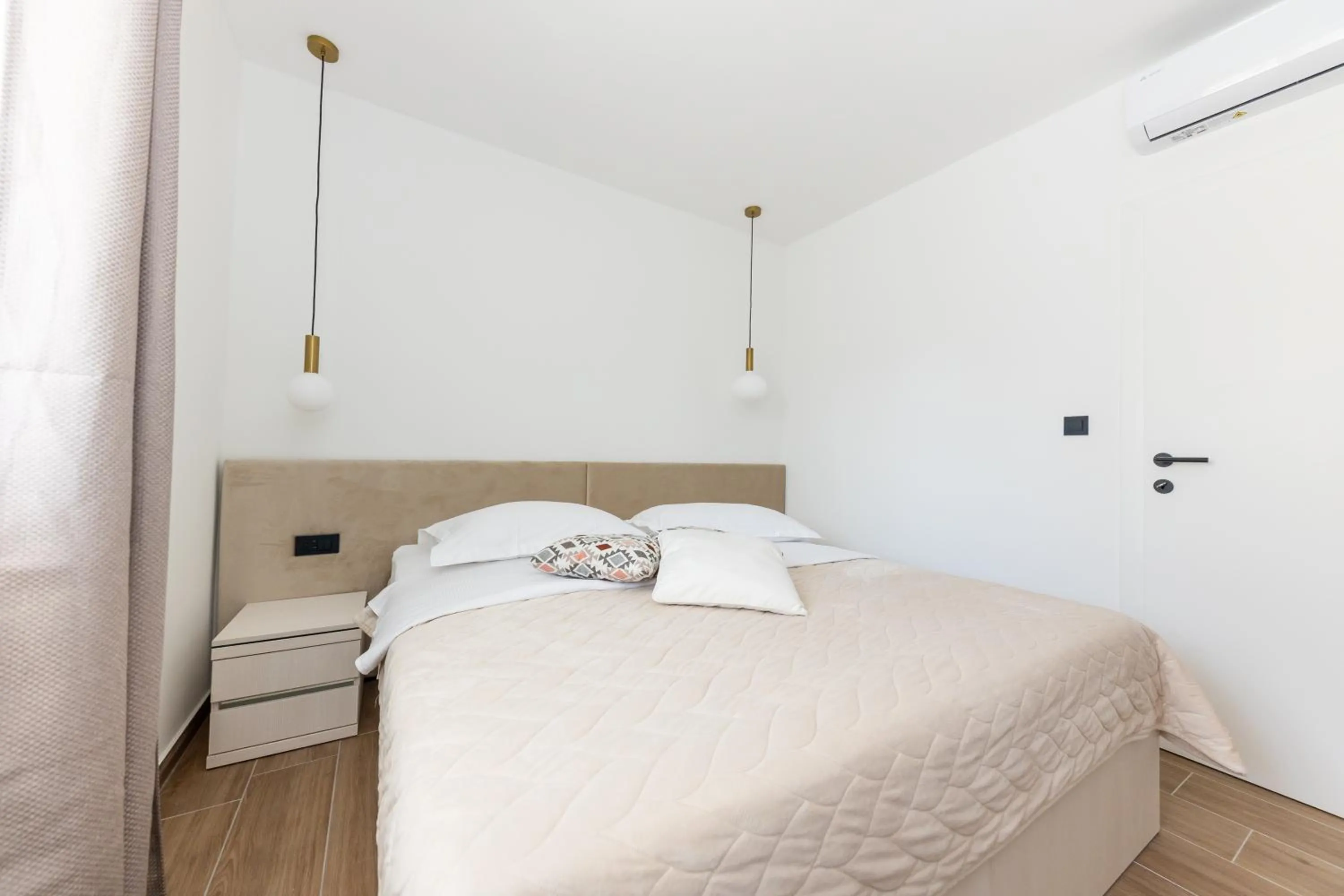 Bed in Villa Koludrovac