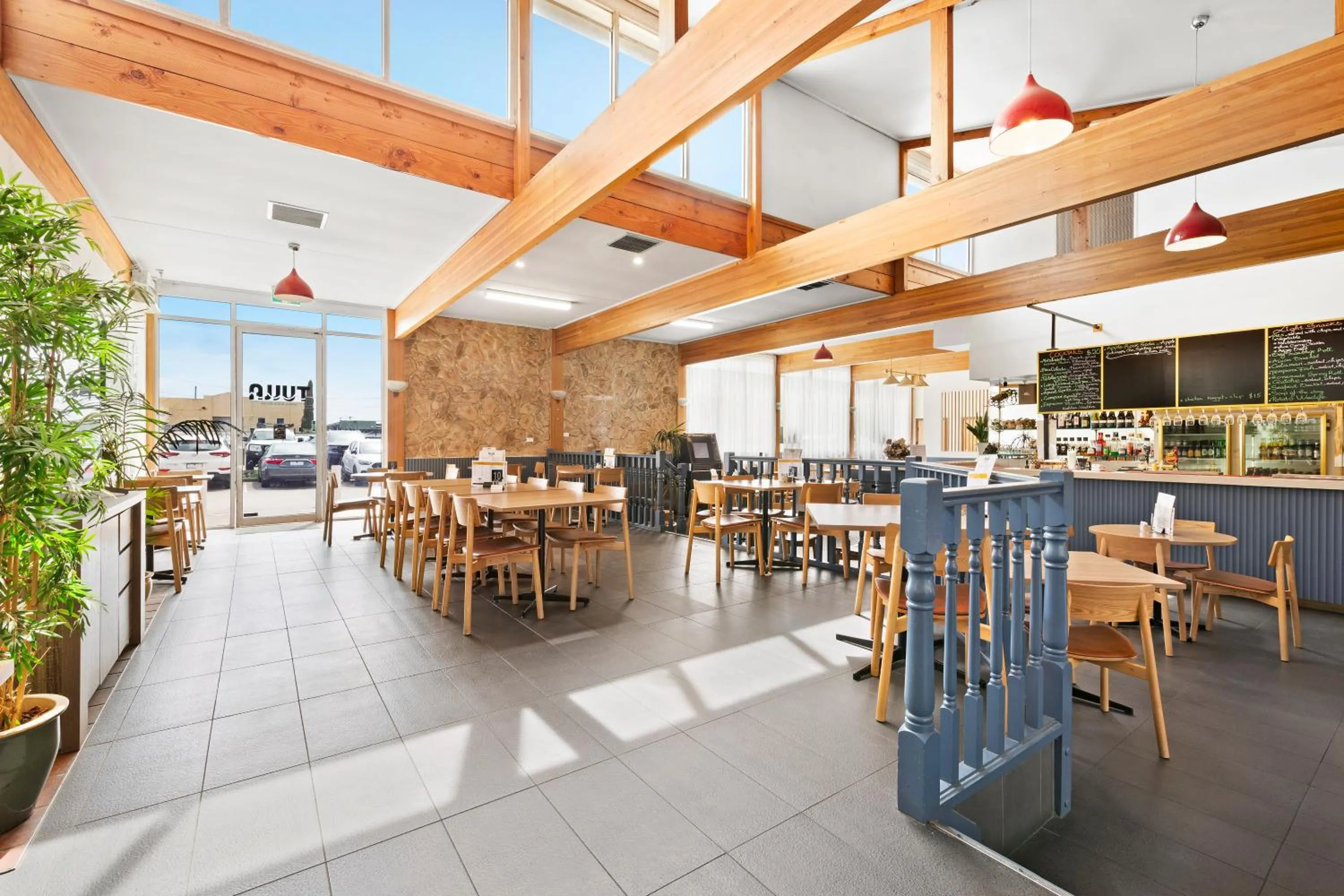 Lounge or bar in Ciloms Airport Lodge Melbourne Airport