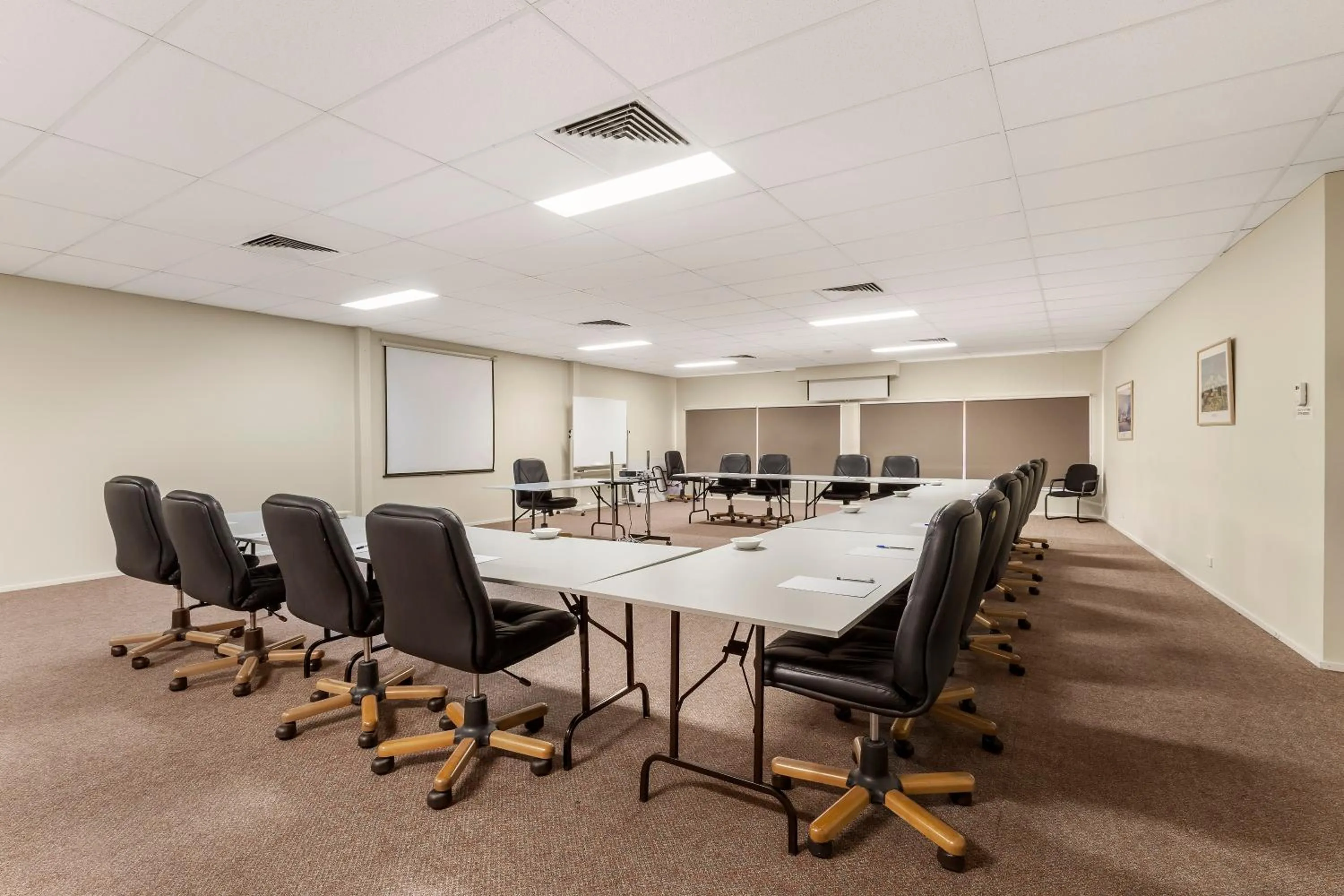 Meeting/conference room in Ciloms Airport Lodge Melbourne Airport