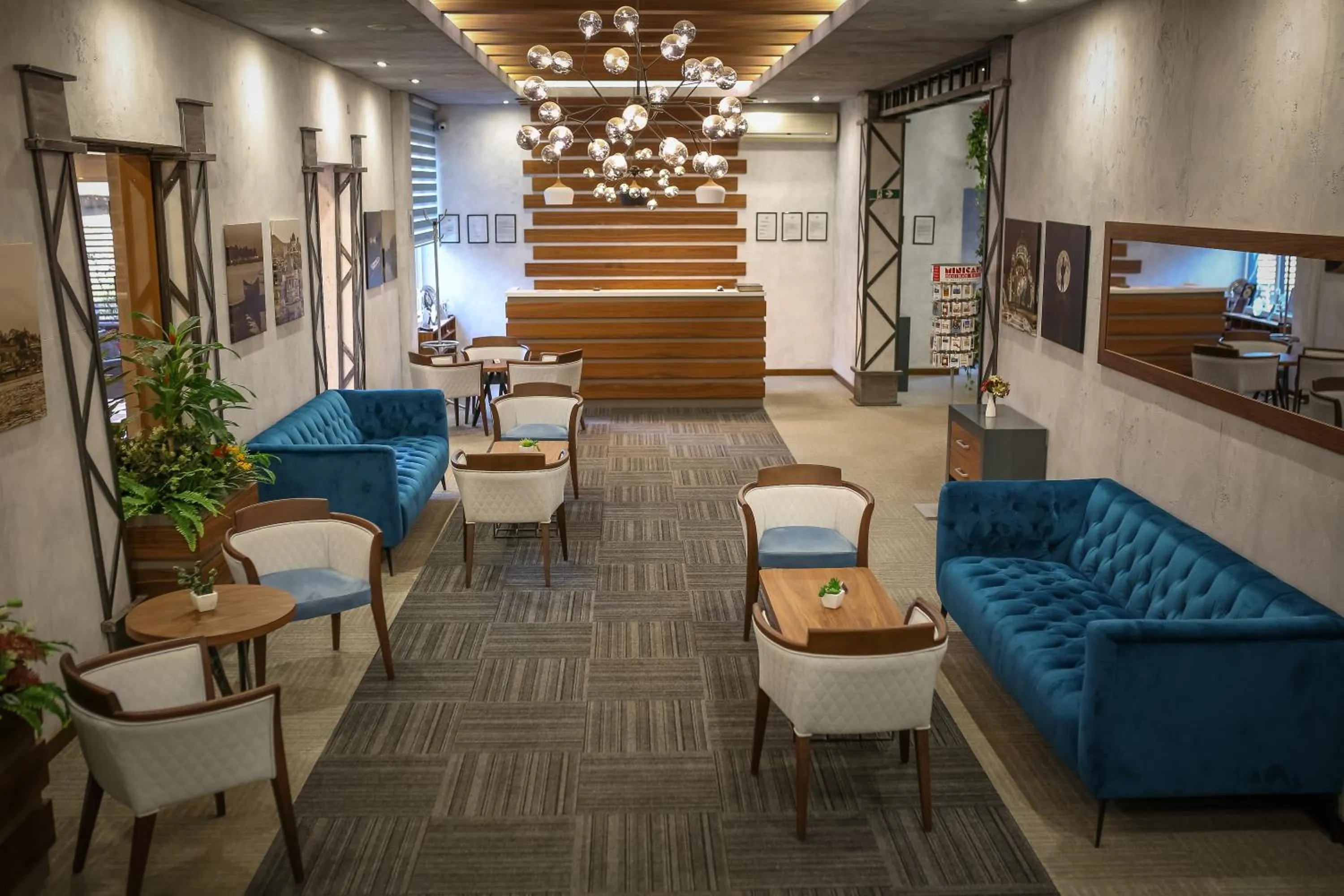 Lobby or reception in Hotel Garni VIZURA Sport