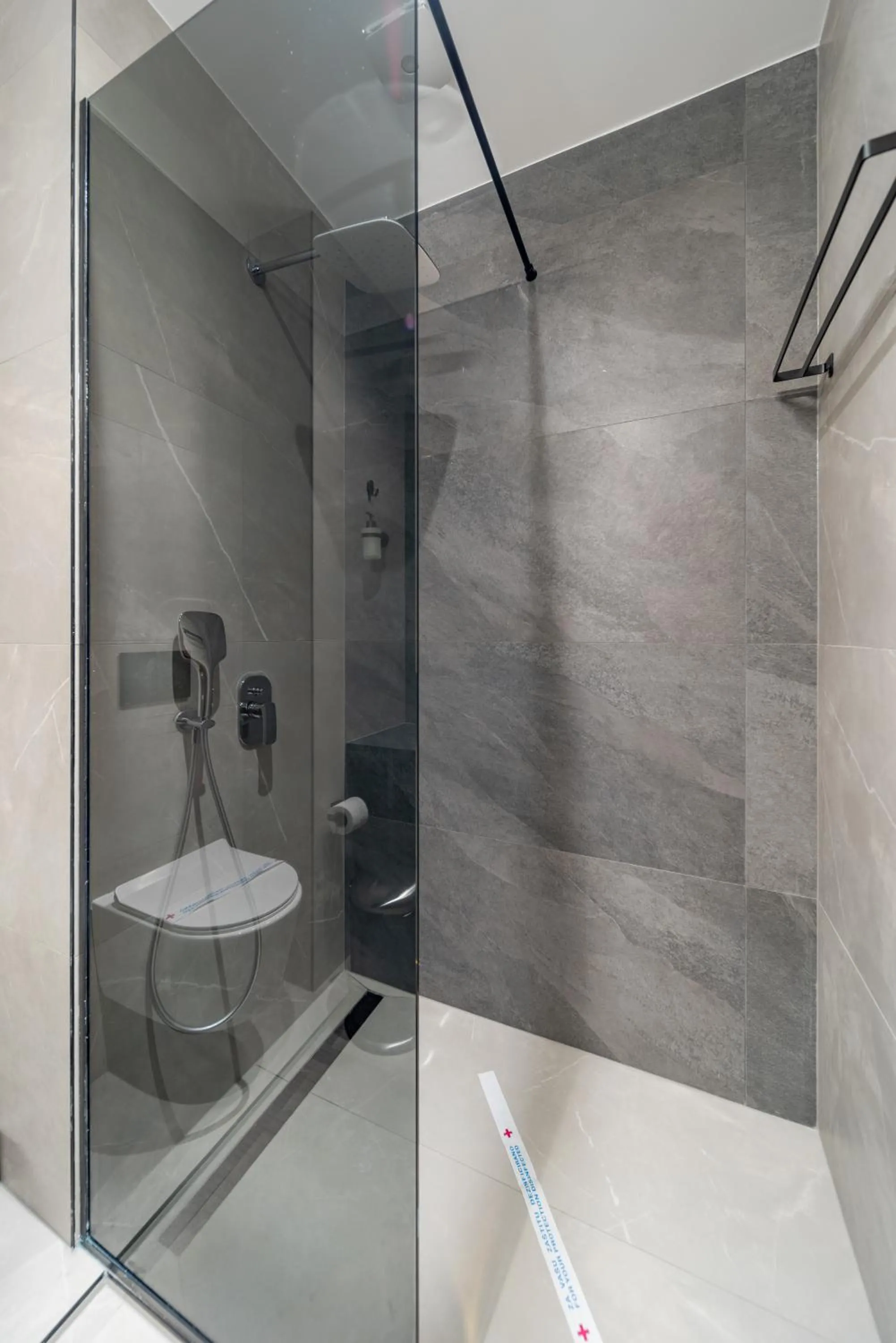Shower in Hotel Garni VIZURA Sport