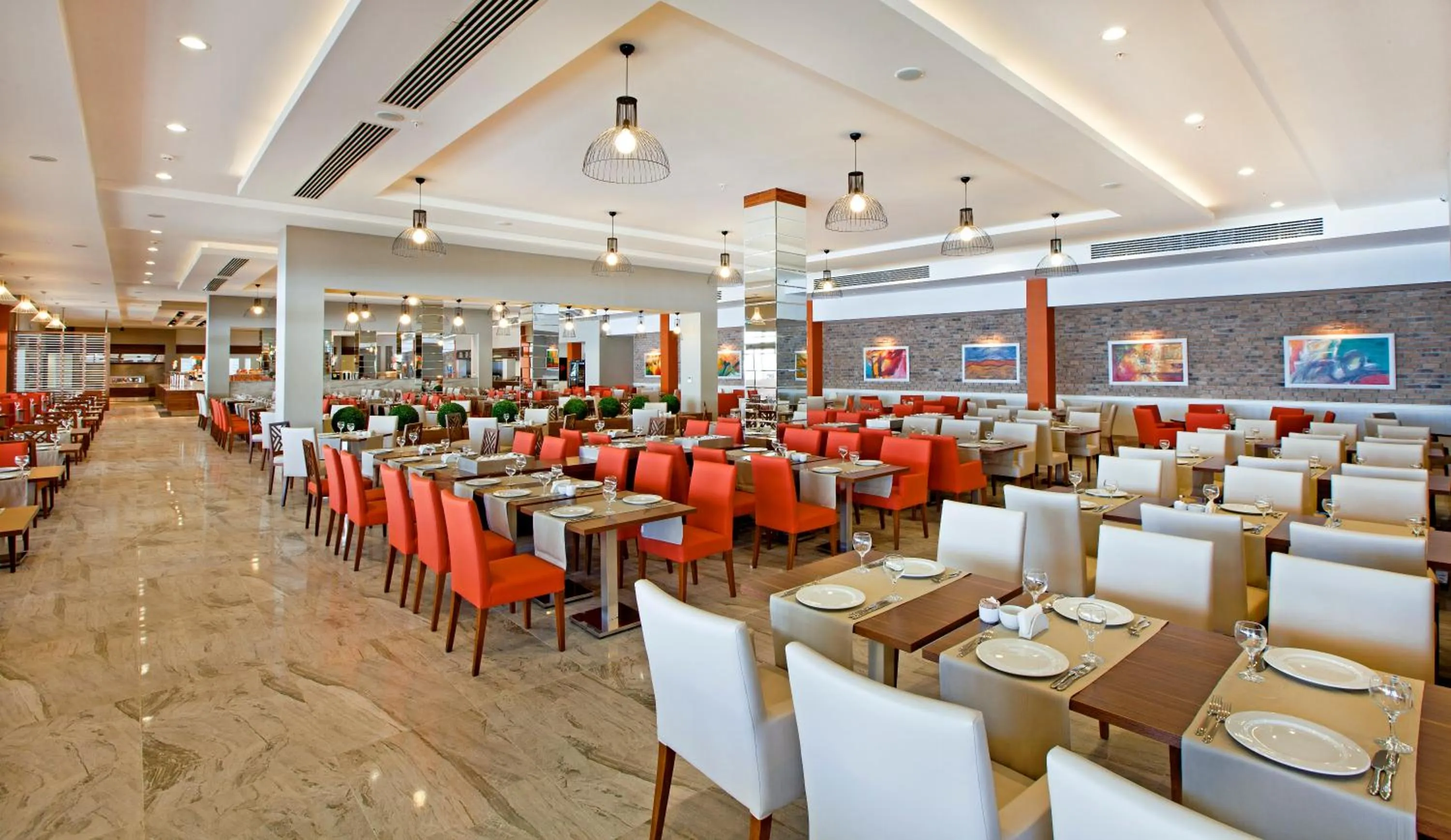 Restaurant/places to eat in Grand Park Lara Hotel