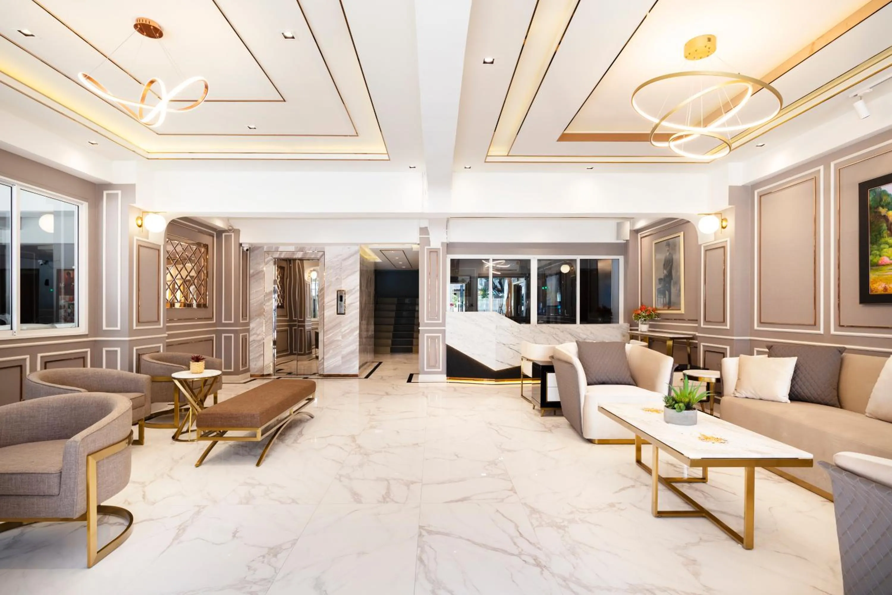 Lobby or reception in Penyos Service Apartment