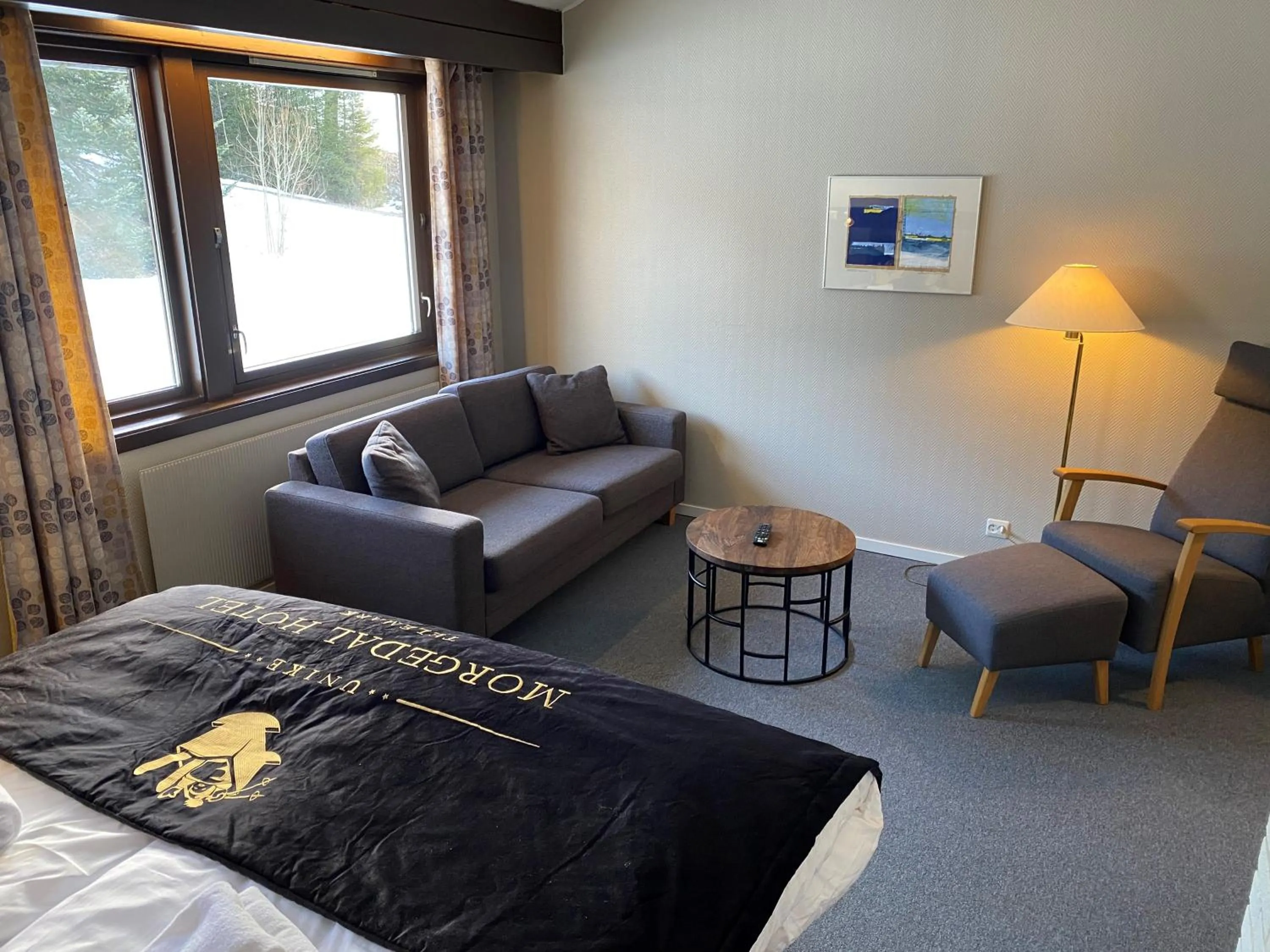 Seating area, Bed in Morgedal Hotel Spa & Resort - Unike Hoteller